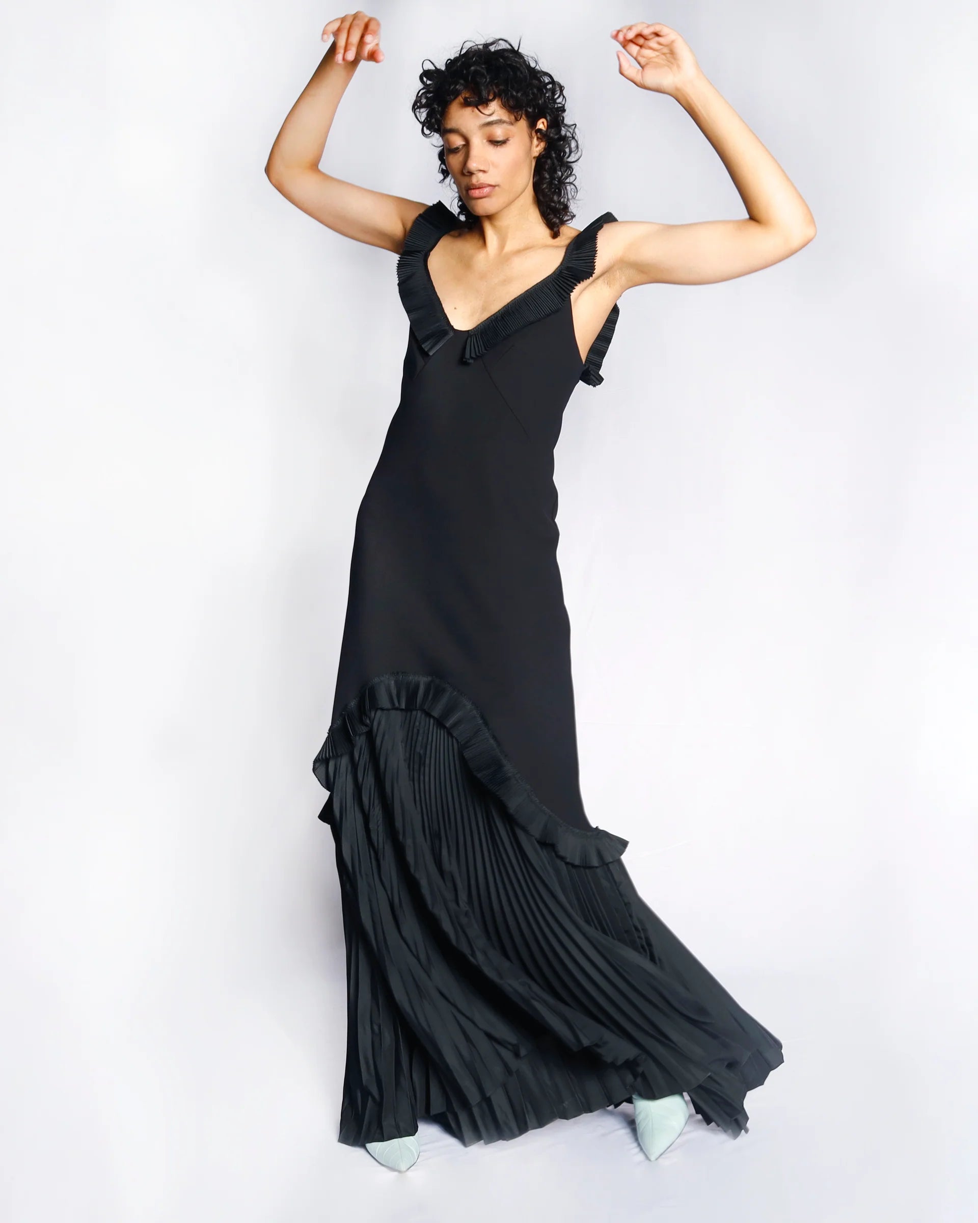 Asagao Gown - Soft Black Kimono Robe for Women | Comfortable Loungewear for Spa, Yoga & Relaxation at Home