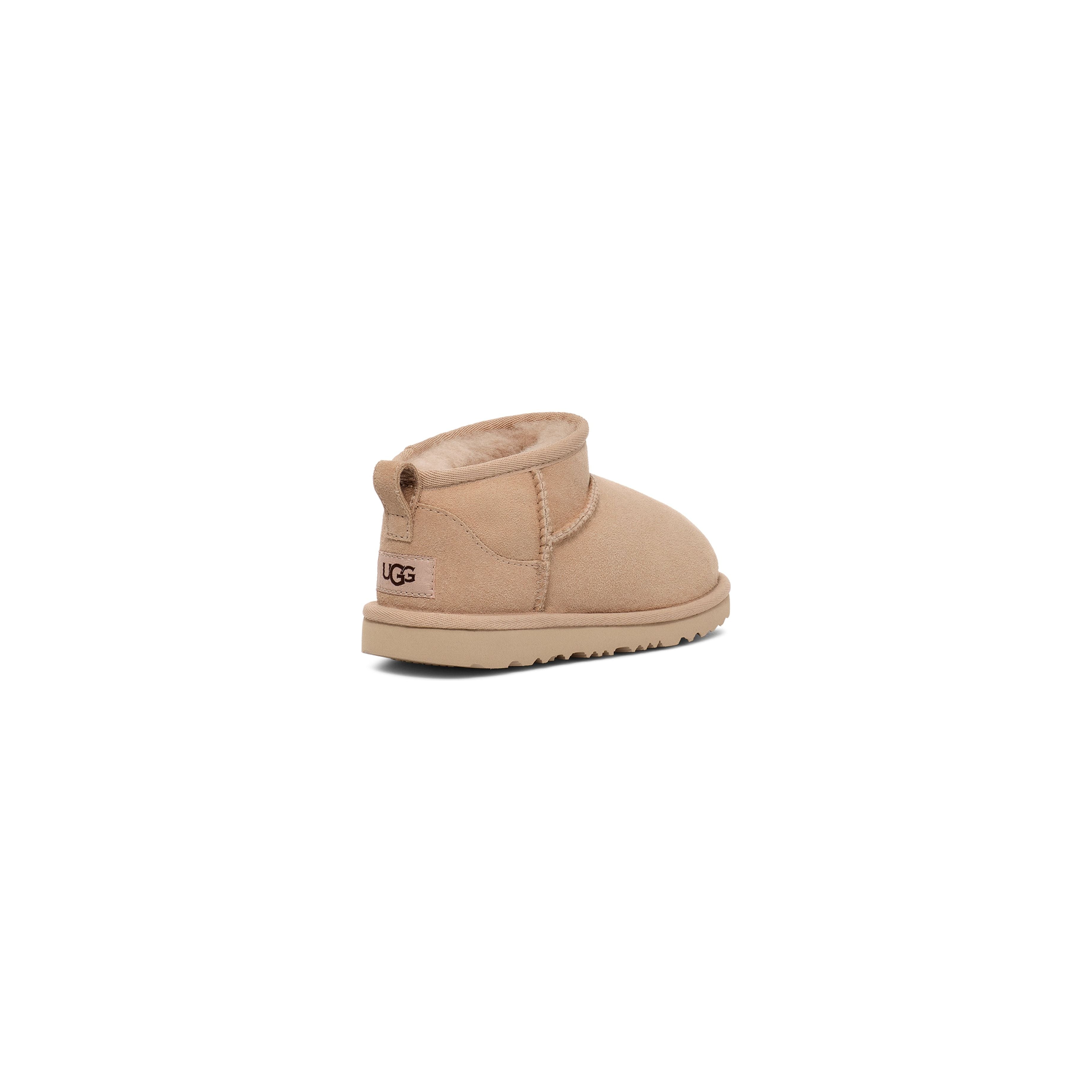 UGG Kid's Classic Ultra Mini Boots in Driftwood - Warm & Comfortable Winter Boots for Girls & Boys - Perfect for School, Play & Outdoor Activities
