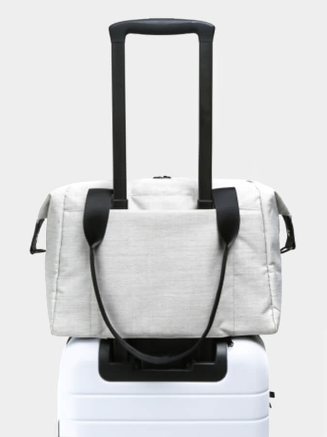 Vooray Alana Quilted Duffel Bag - Stylish Travel Duffel for Women | Perfect for Gym, Weekend Getaways & Air Travel