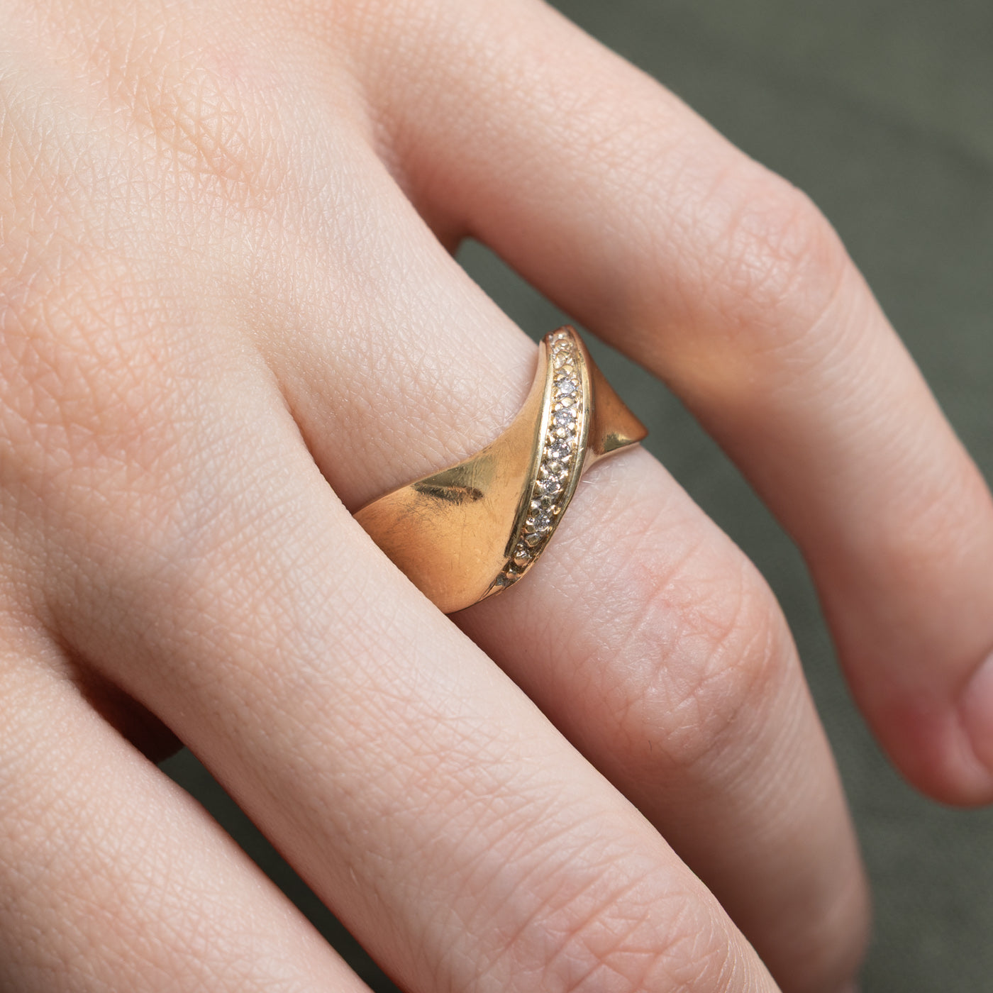 14K Gold Diagonal Diamond Chunky Crossover Ring - 0.03ctw, Size 6.5 - Elegant Statement Jewelry for Women, Perfect for Parties, Weddings & Special Occasions