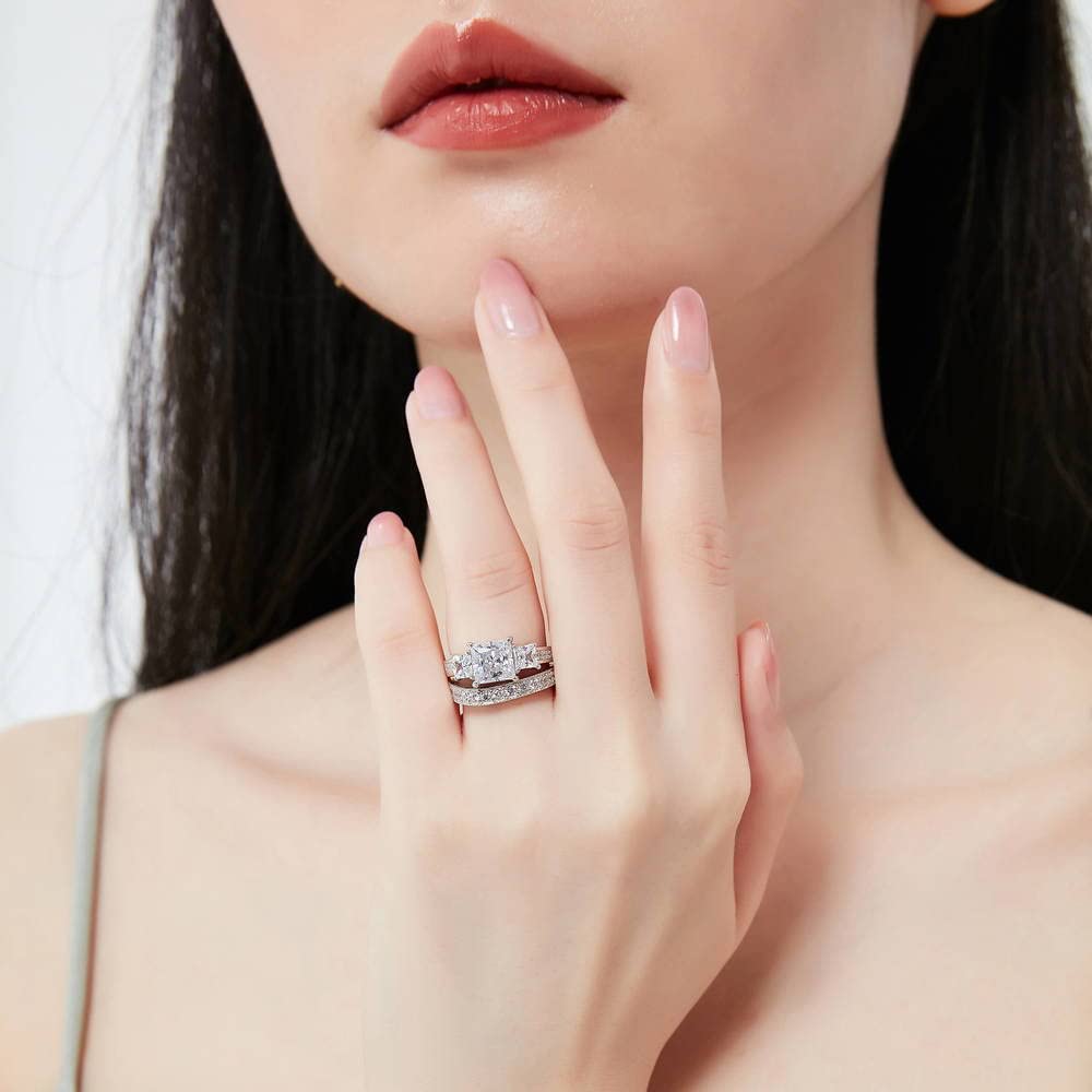 BERRICLE Sterling Silver 3-Stone Princess Cut Cubic Zirconia Engagement Ring Set for Women - 2 Carat CZ Wedding Band, Rhodium Plated Size 4-10 - Perfect for Proposals, Anniversaries & Bridal Jewelry