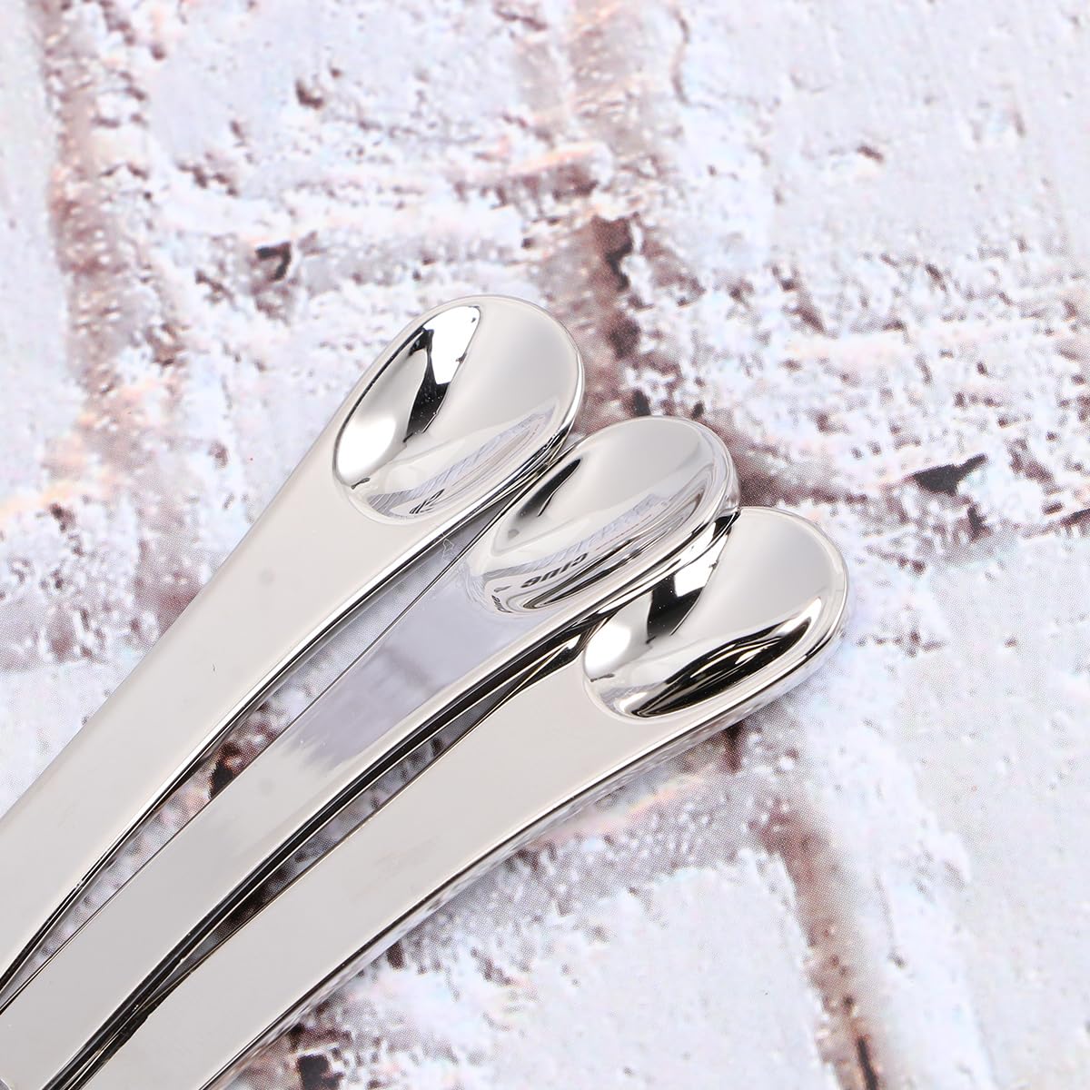 Healifty 5-Piece Mini Metal Cosmetic Spatula Set - Reusable Skincare Spoon for Creams, Lotions & Moisturizers | Perfect for Facial Application & Travel Beauty Kits