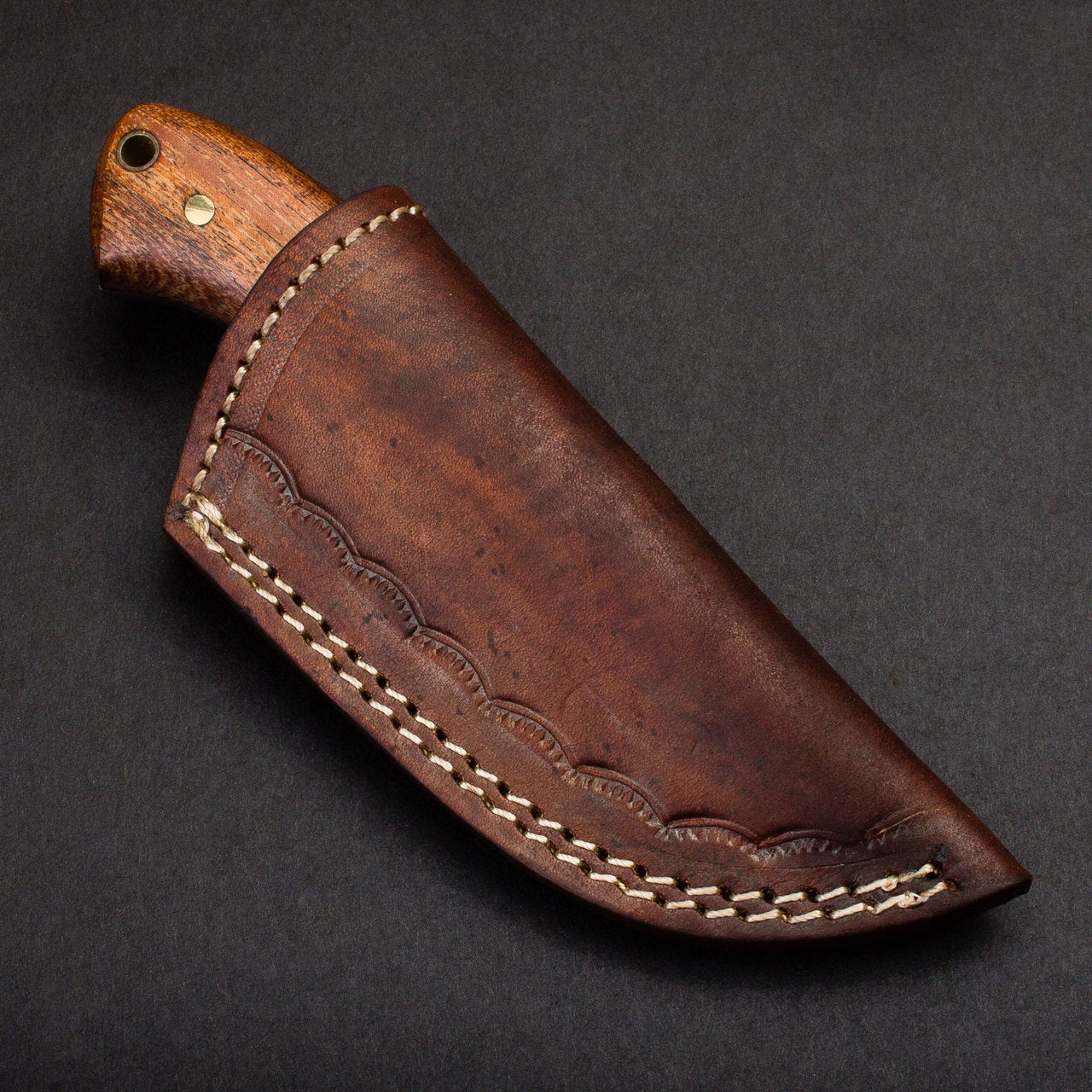 Premium Damascus Steel Skinner Knife - High-Quality Hunting & Outdoor Survival Tool for Skinning, Camping & Bushcraft