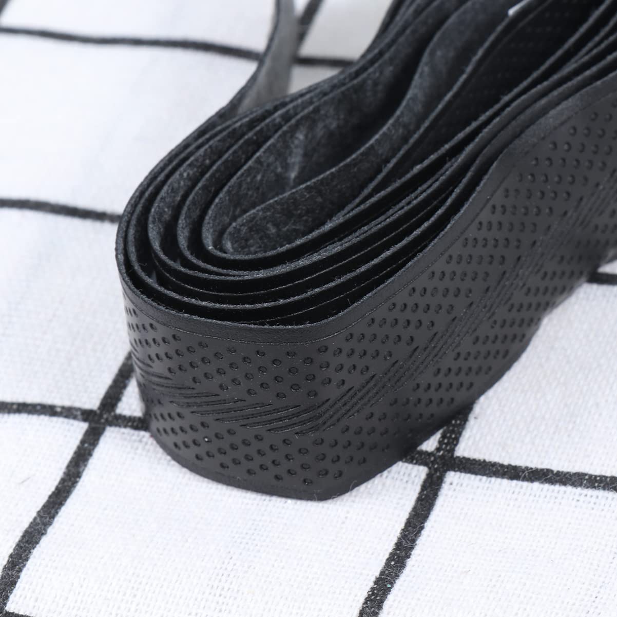 INOOMP Cork Tape for Fishing Rod Handle Grip - 4 Rolls Black Cork Winding Tape for Fishing, Swimming Drag Belt, Racket Handle Wrap | Durable & Non-Slip Grip for Fishing Rods, Tennis Rackets & Water Sports