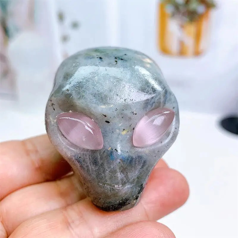 2 Inch Natural Labradorite Alien Skull Crystal Carving - Reiki Healing Gemstone Figurine, Home Decor Ornament, Unique Gift for Collectors & Spiritual Healing - Perfect for Meditation, Yoga & Crystal Altars