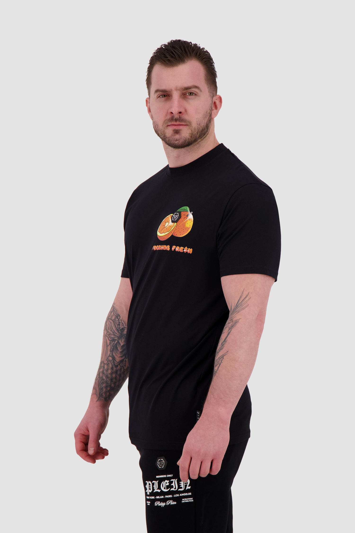Philipp Plein Black Round Neck Short Sleeve T-Shirt for Men - Stylish Casual Wear for Everyday Outfits and Street Fashion
