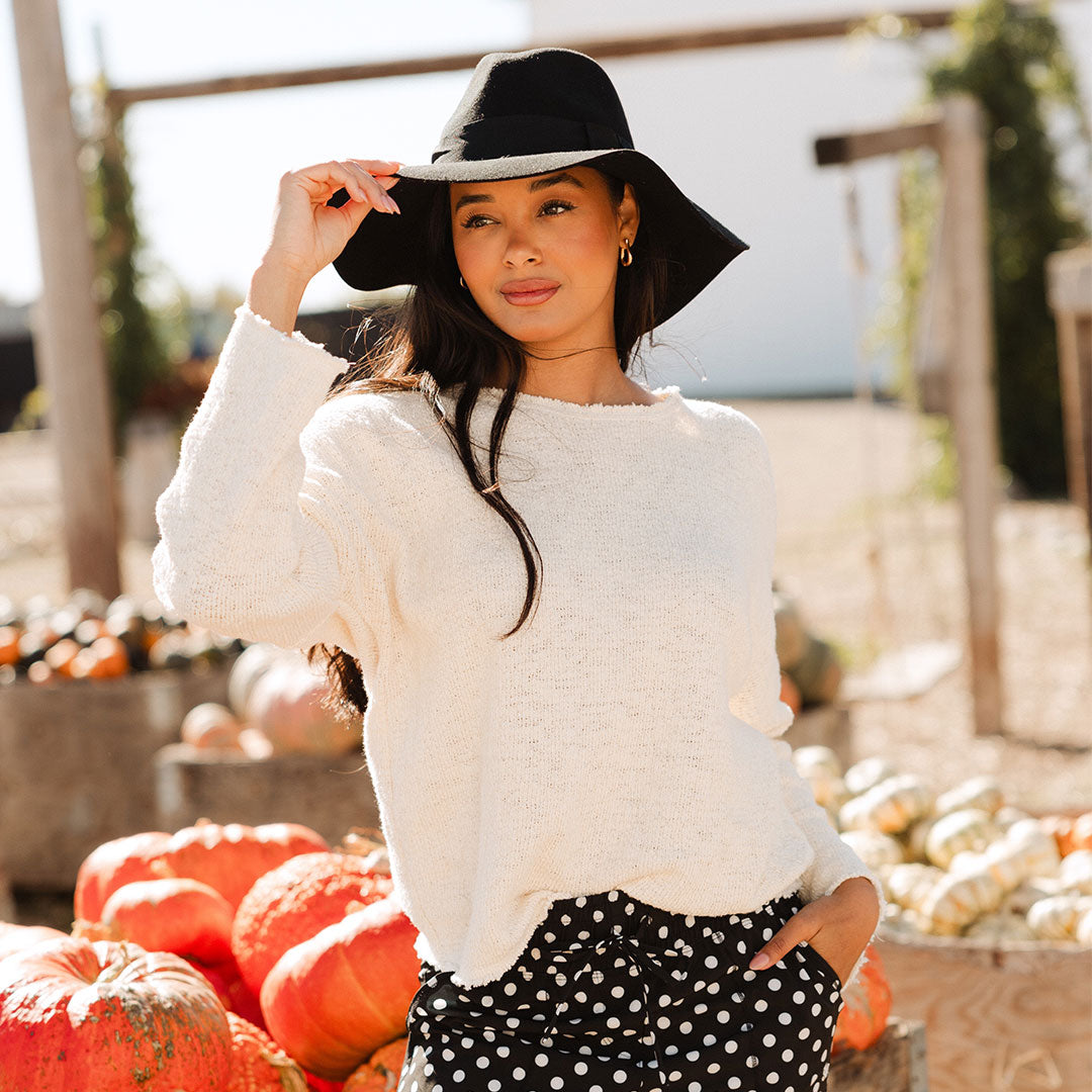 Cozy Cottage Pullover Sweater for Women - Soft Knit Oversized Cardigan for Fall & Winter - Perfect for Lounging, Coffee Dates, and Casual Outings