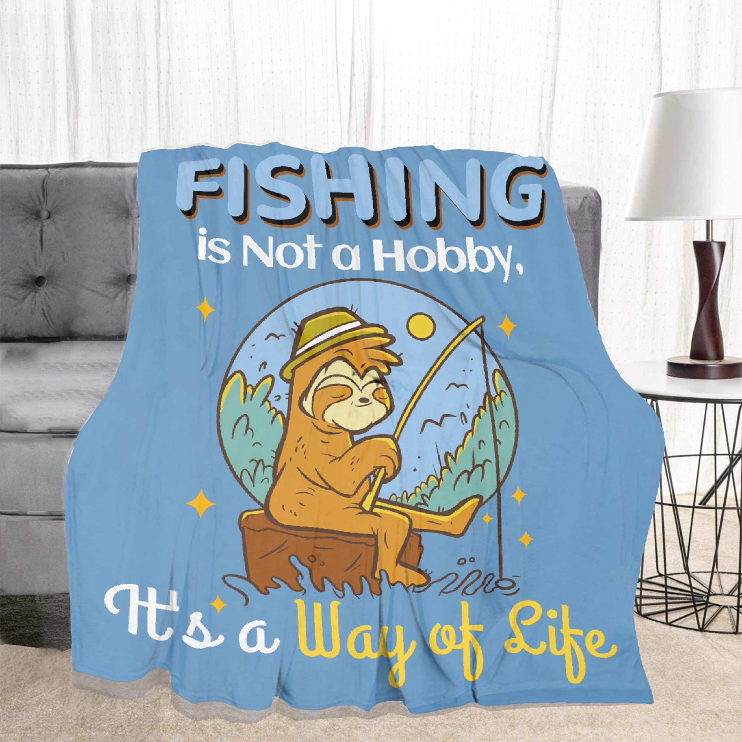 Soft Flannel Sloth Blanket - Lightweight Quilt for Sofa, Bed, Couch & Car - 120x90 Inch XL Cozy Throw - Perfect Gift for Women & Men - Ideal for Family Movie Nights, Camping & Winter Snuggles