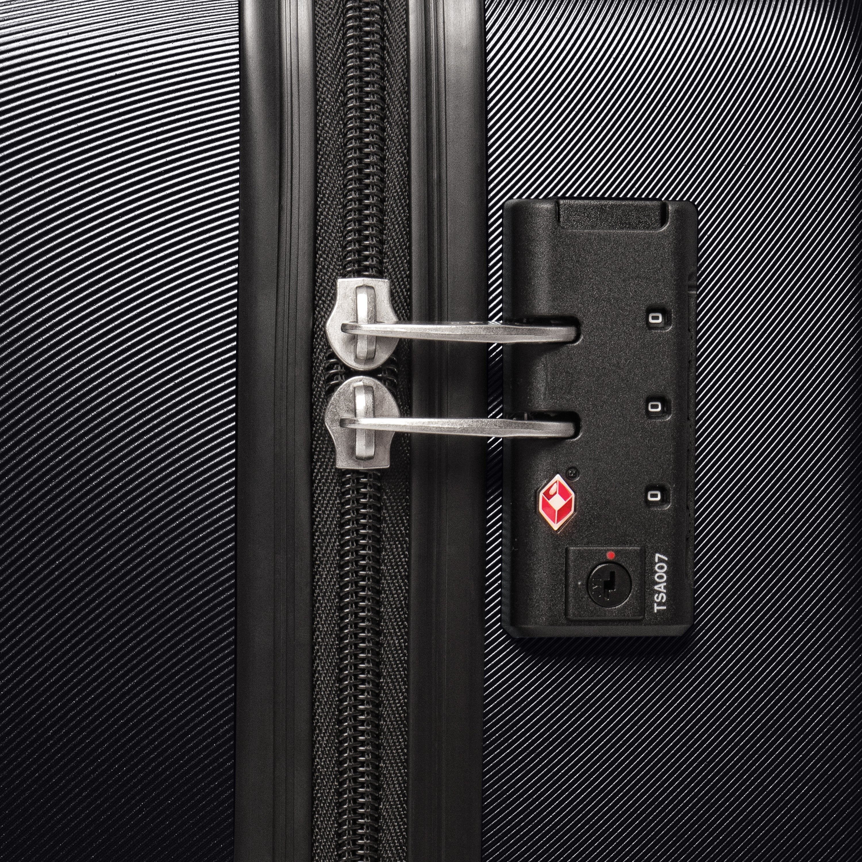 American Tourister Crave Collection 20