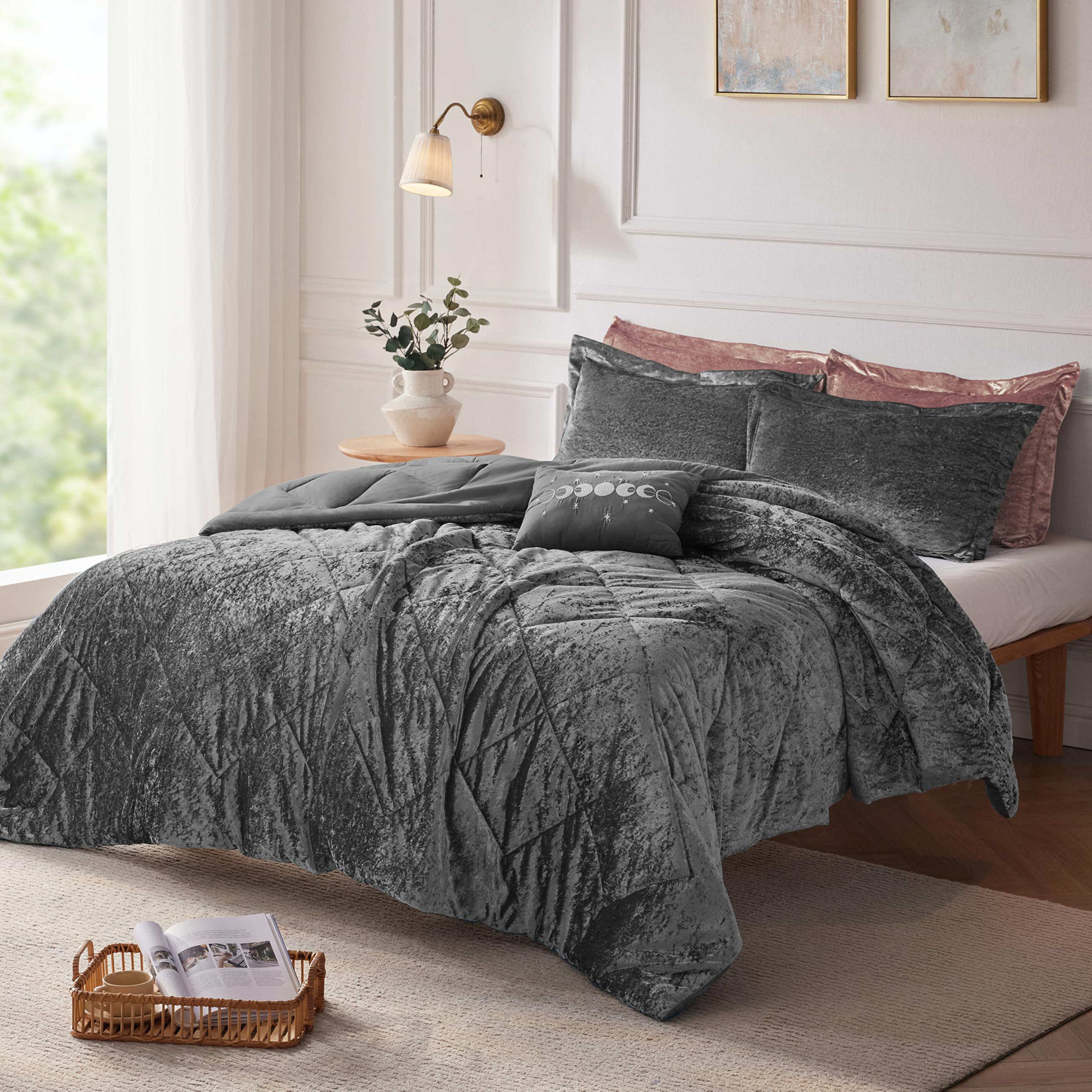 Luxury Velvet Queen Duvet Cover Set - Diamond Quilting Grey Bedding with Decorative Pillow & 2 Shams (4-Piece) - Soft Fluffy Comforter Cover for Full/Queen Bed - Perfect for Master Bedroom, Guest Room & Cozy Winter Nights