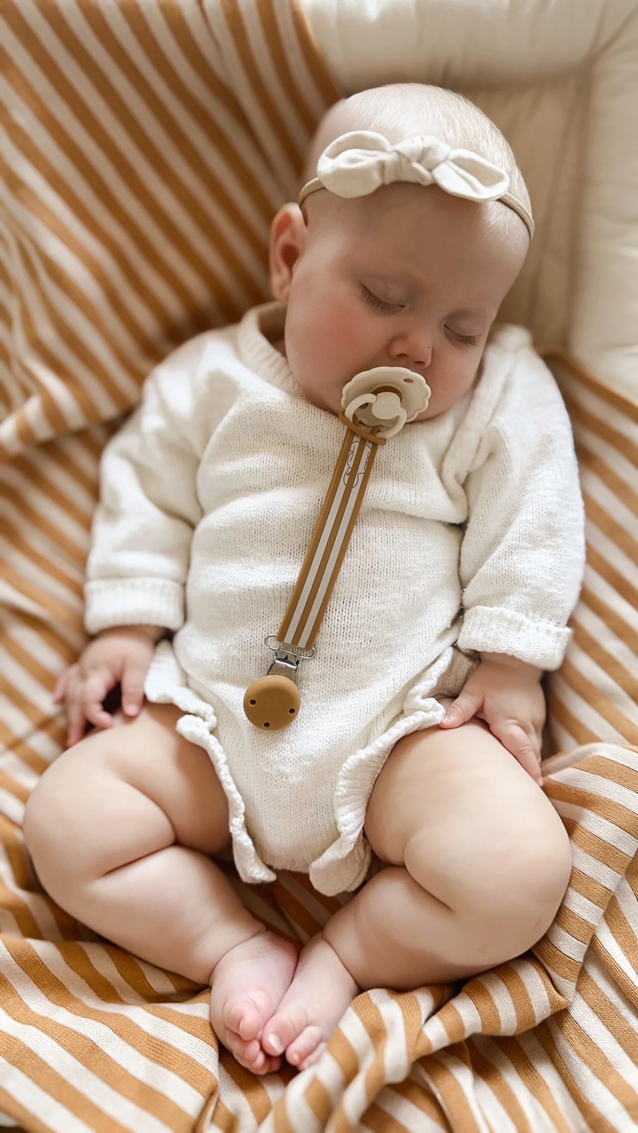 Pop Ya Tot Carnival Dummy Clip - Colorful Pacifier Holder for Babies & Toddlers - Perfect for Festivals, Travel and Everyday Use