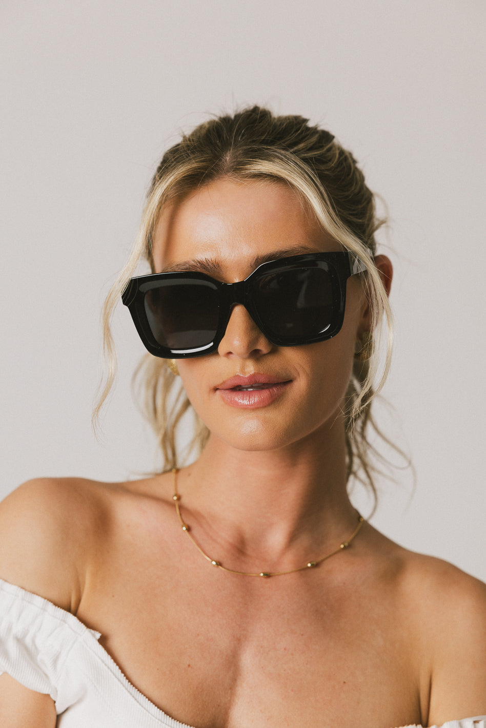 Bella Mia Polarized Sunglasses for Women UV400 Protection Fashionable Cat Eye Shades - Perfect for Driving, Beach, and Outdoor Activities
