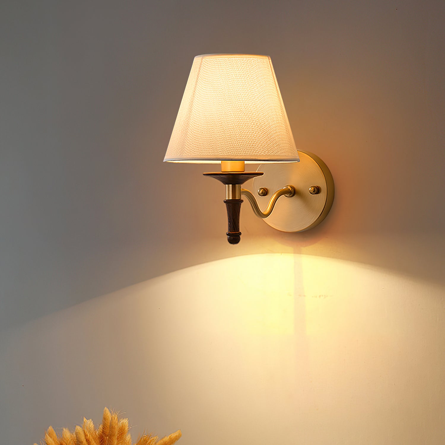 Eryn Wall Lamp - Modern LED Sconce Light Fixture for Bedroom, Living Room & Hallway | Energy-Efficient Indoor Lighting for Home Decor