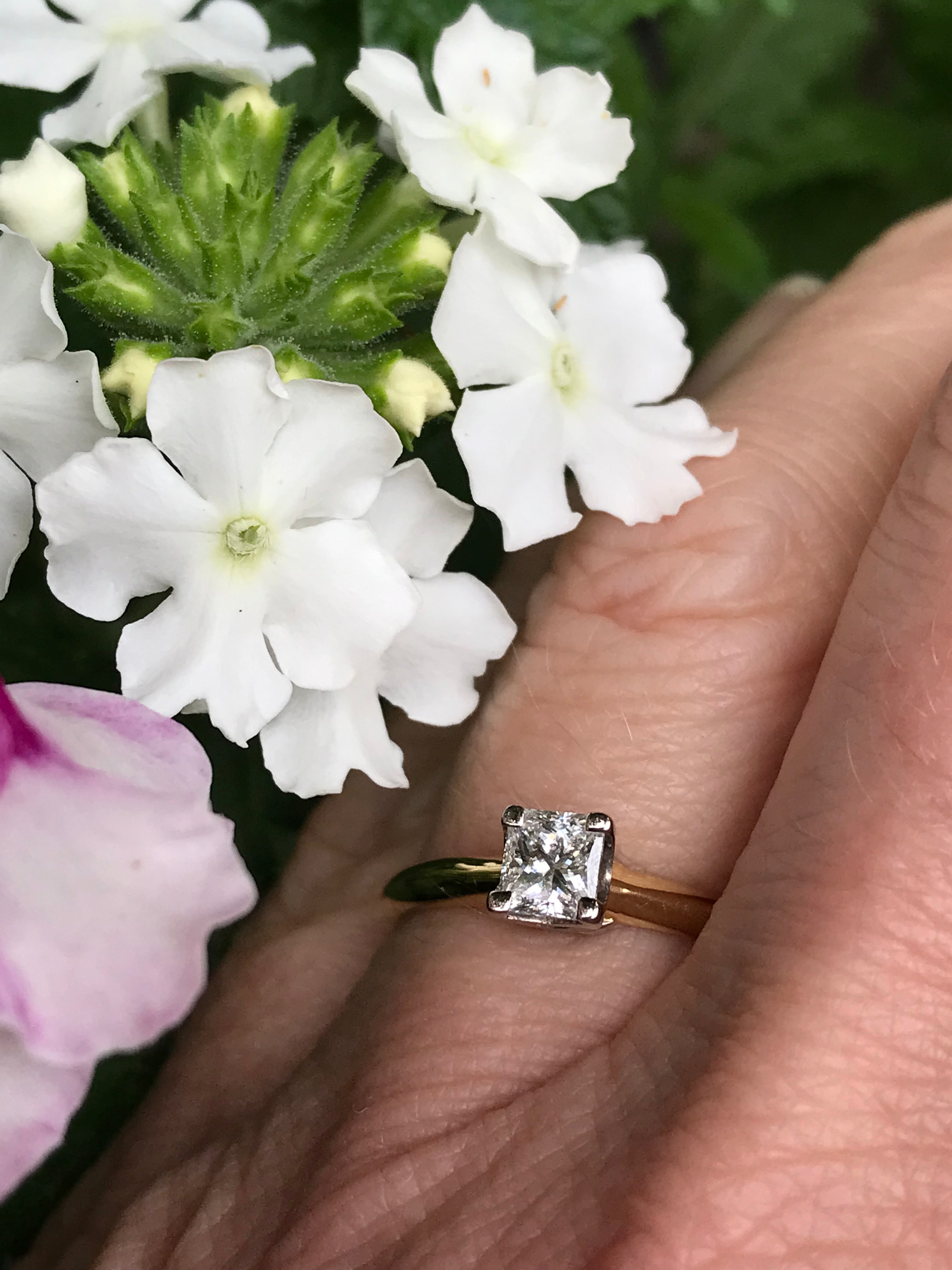 18ct Gold Princess Cut 0.51ct Natural Diamond Engagement Ring for Women - Perfect for Proposals, Anniversaries & Special Occasions