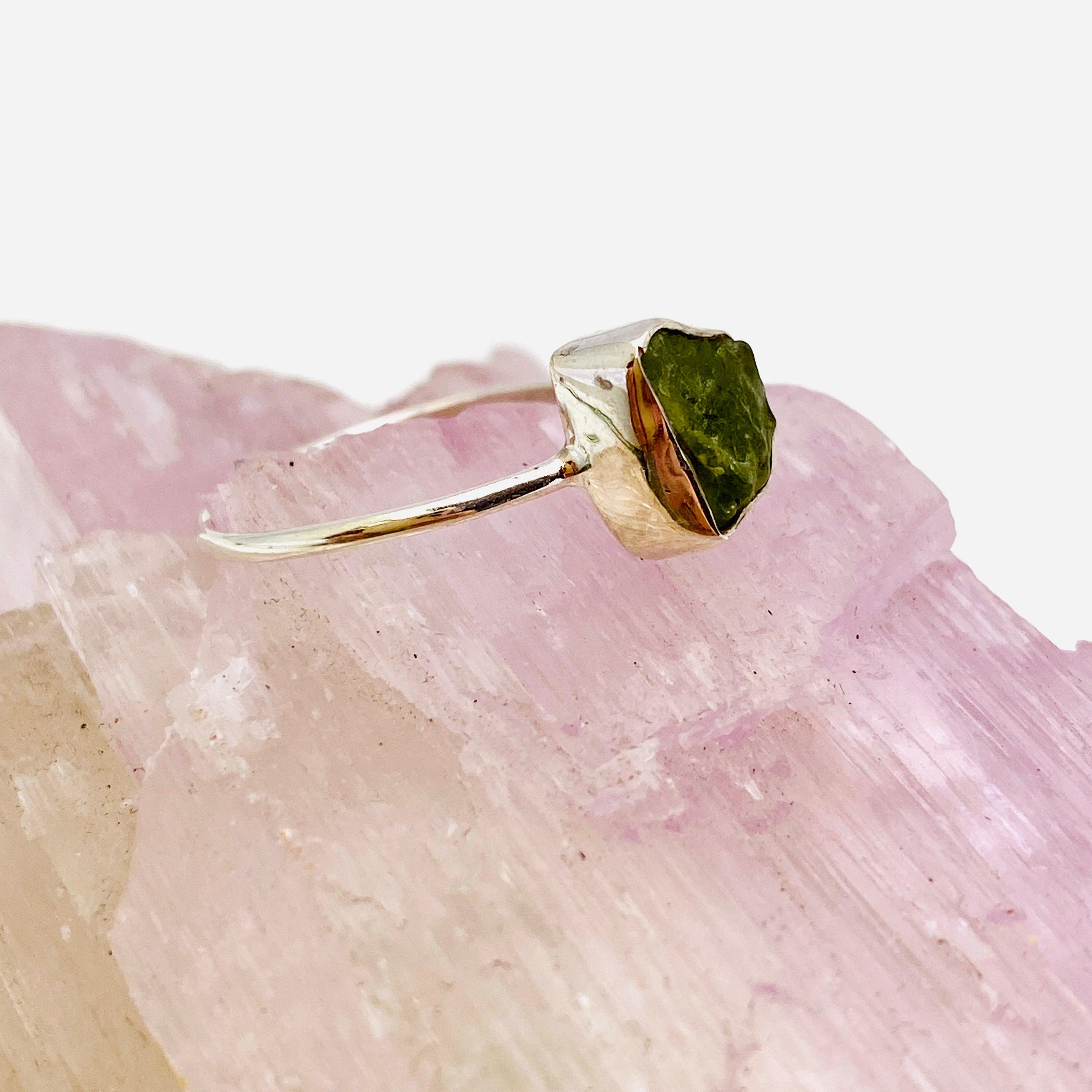 Peridot Raw Crystal Fine Band Ring R3701 PE - Natural Gemstone Jewelry for Women, Boho Chic Wedding & Everyday Wear