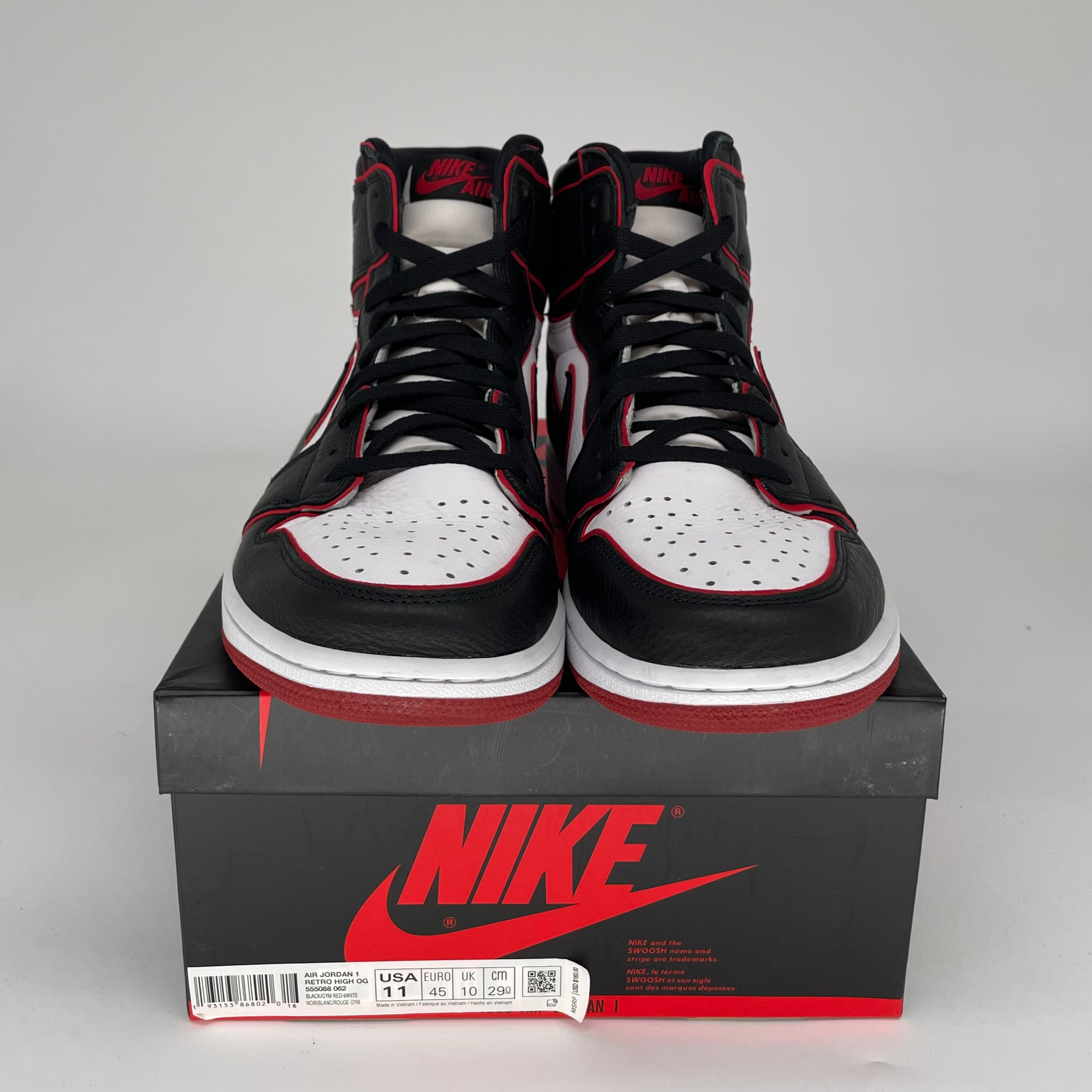 AIR JORDAN 1 BLOODLINE Men's Basketball Shoes Size 11 - 555088-062 | Retro High OG Sneakers for Streetwear & Casual Outfits