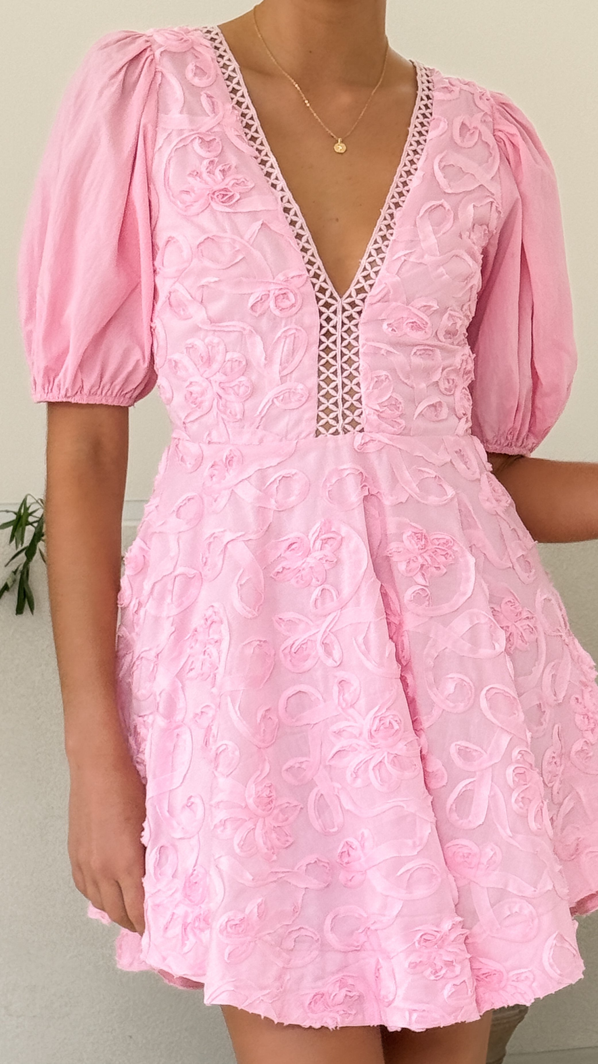 Calanthe Mini Dress in Soft Pink - Elegant & Comfortable Women's Summer Dress for Parties, Dates & Casual Outings