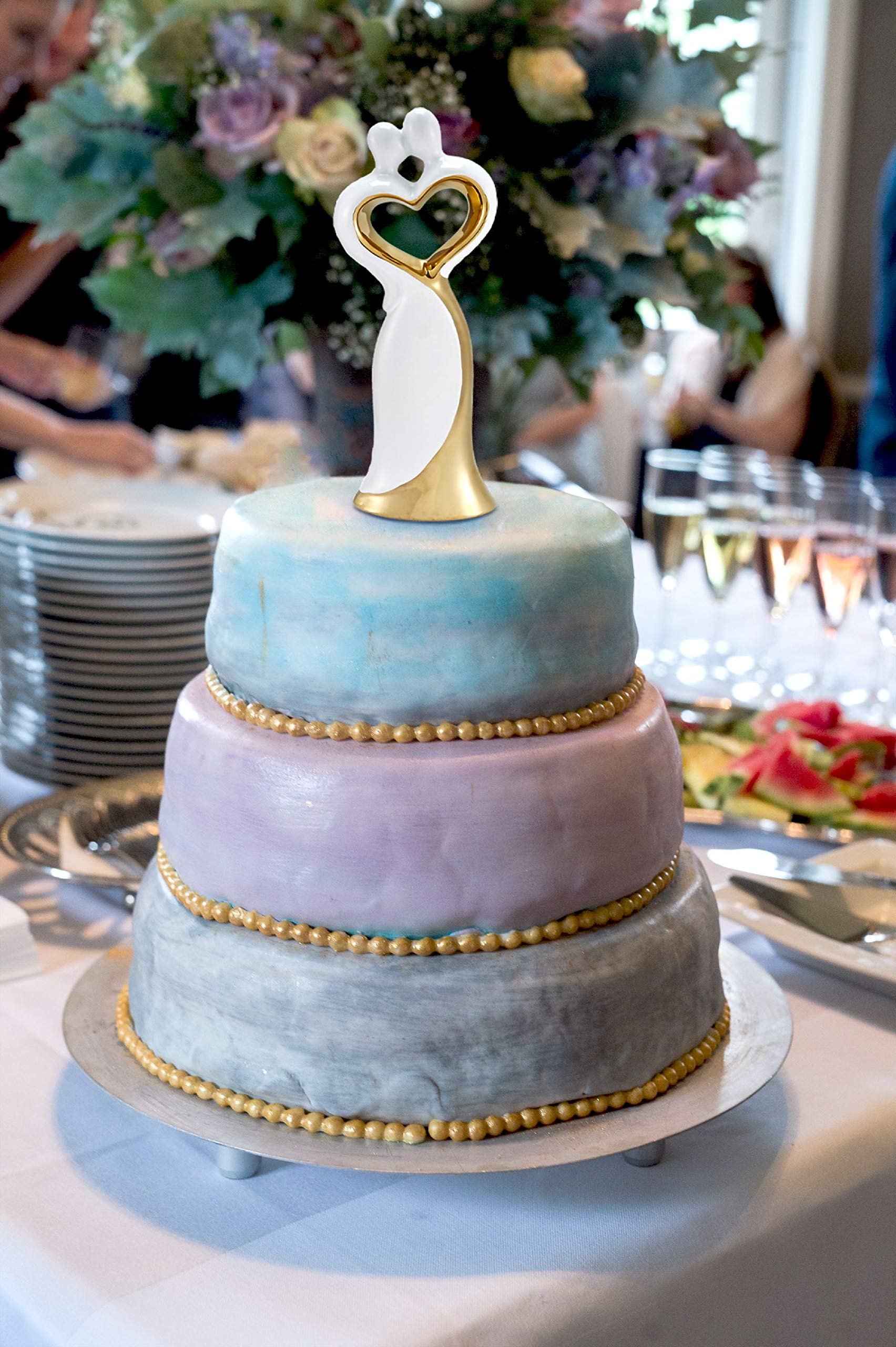 Gold & White Bride Groom Cake Topper for Wedding Decor