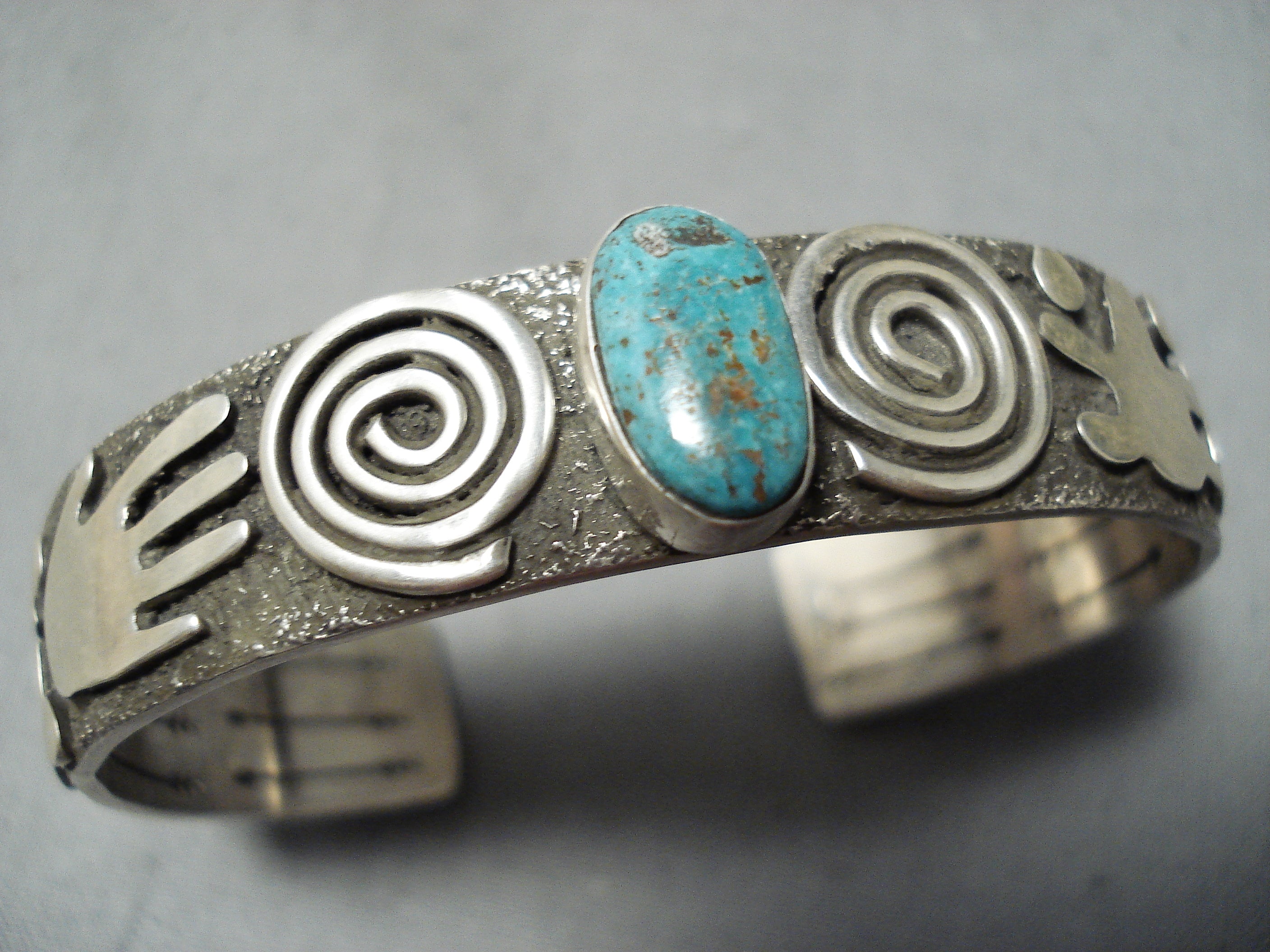 Authentic Navajo Kingman Turquoise Sterling Silver Bracelet by Alex Sanchez – Handcrafted Native American Jewelry for Women, Gift for Her, Boho Chic Accessory for Casual & Formal Wear
