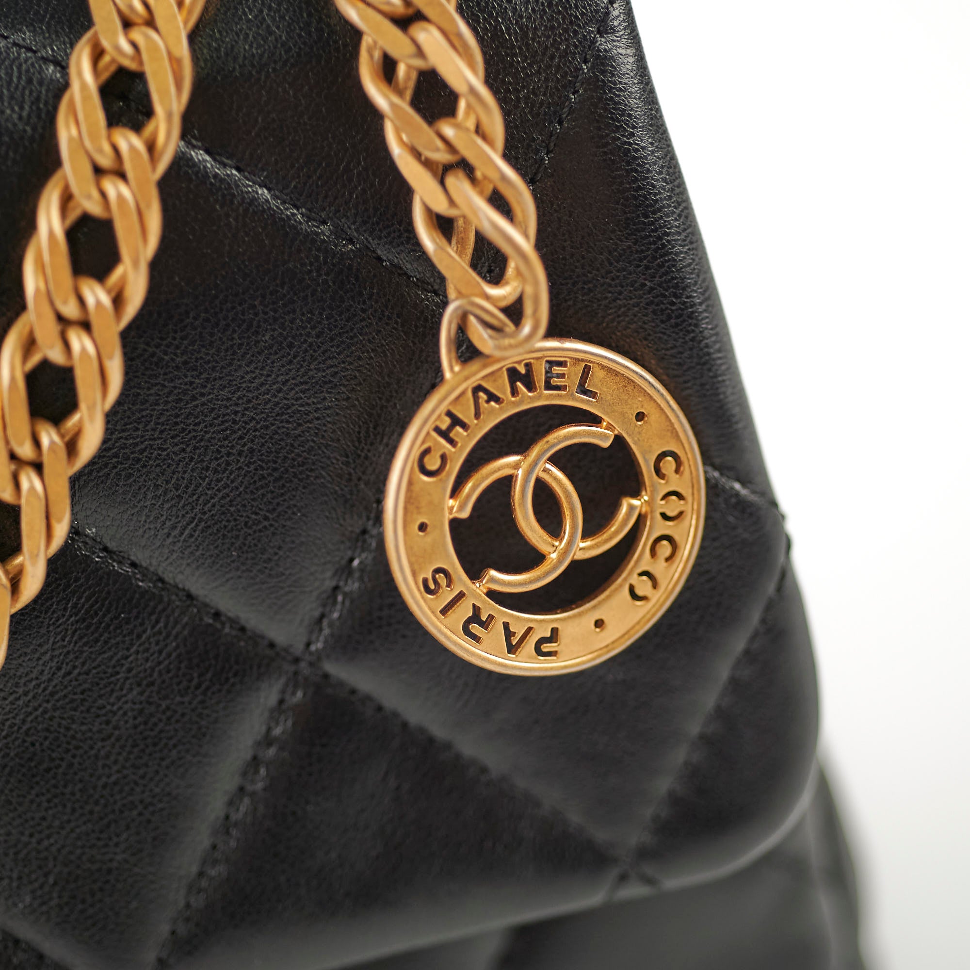 Chanel Classic Flap Bag Black Microchip Leather Crossbody Purse for Women | Luxury Designer Handbag for Parties, Dating & Special Occasions