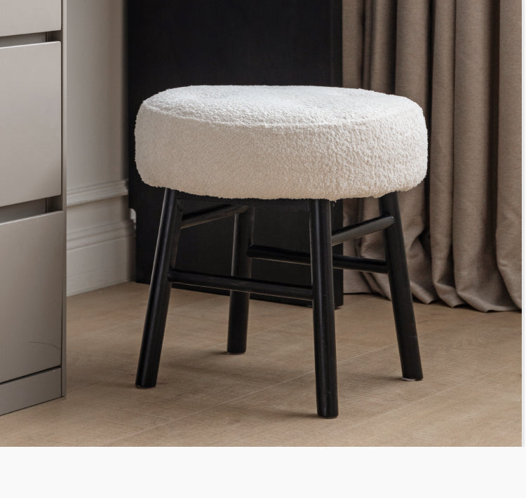Premium Oak Solid Wood Makeup Stool - Scandinavian Light Luxury Vanity Bench with Backrest, Perfect for Dressing Table, Bedroom & Bathroom Decor