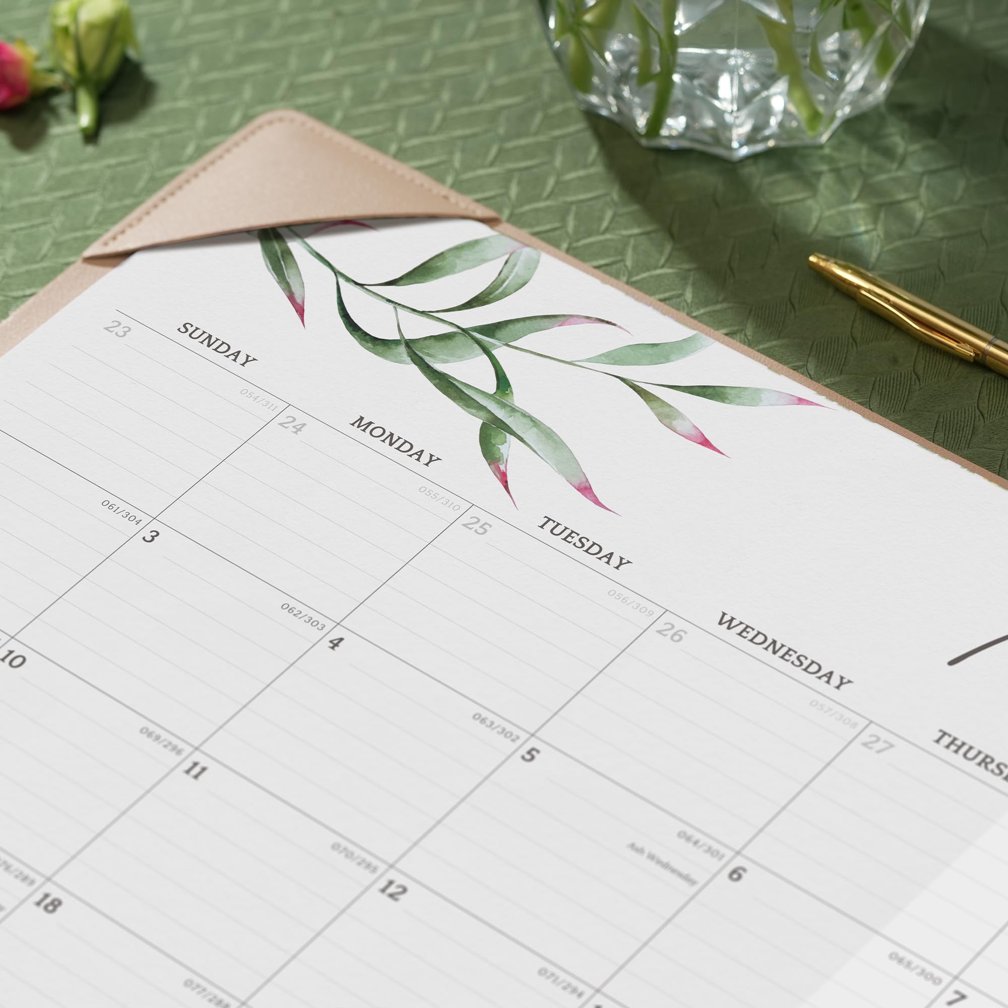 2025-2026 Large Desk Calendar with Desktop Mat - 21