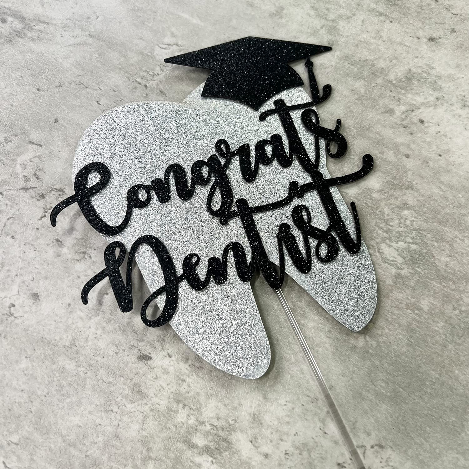 Dentist Graduation Cake Topper 2024 - Dentistry Student Cake Decorations with Tooth & Cap Design - Perfect for Dental School Graduation Parties, Ceremonies & Celebrations