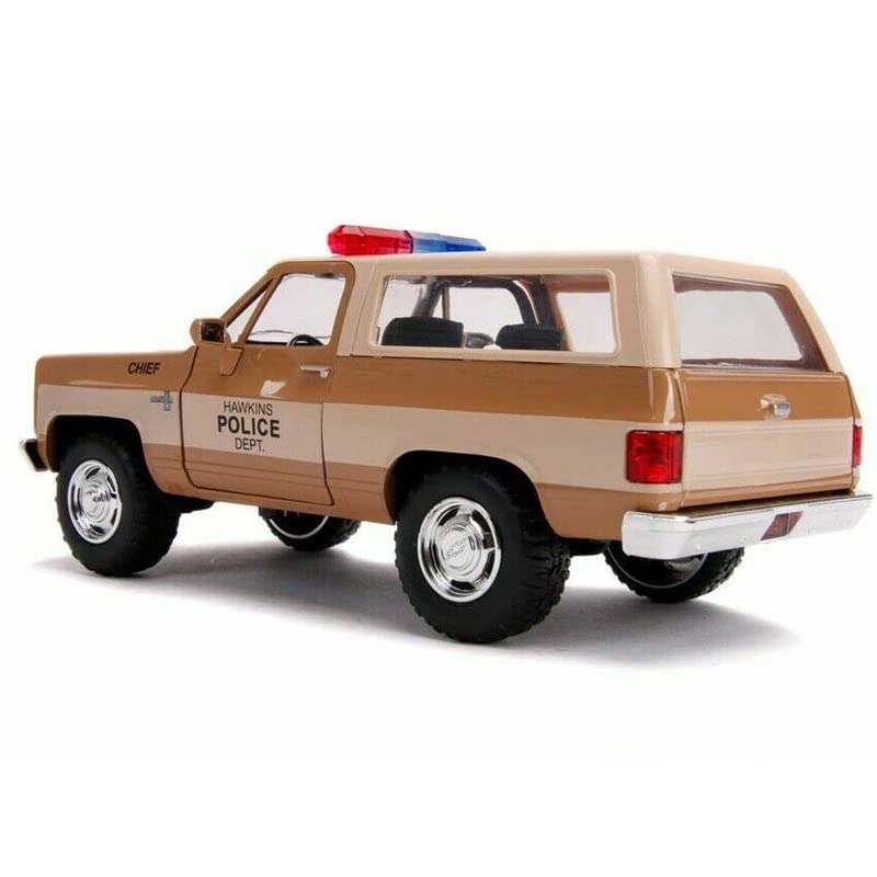 Jada Toys 1/24 Scale 1980 Chevrolet K5 Blazer Police Diecast Model Car with Badge - Collectible Pre-Built Truck for Display & Gifts