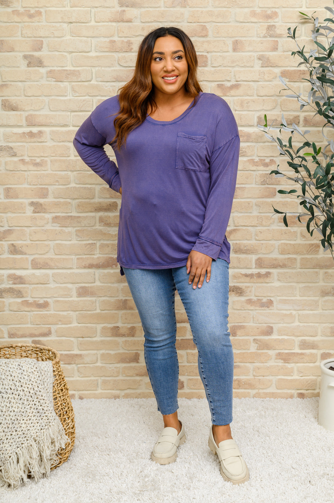 Denim Blue Long Sleeve Knit Top with Pocket - Casual Comfort for Everyday Wear & Layering Outfits