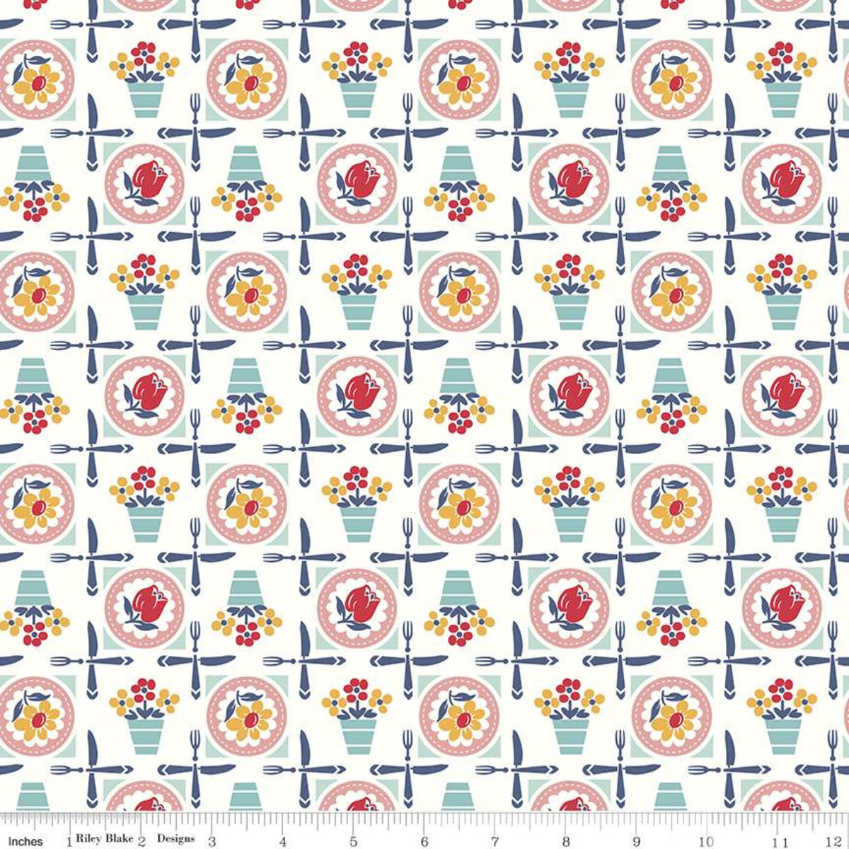 Lori Holt LUNCHEON CORAL Fabric by the Yard - Premium Cotton Quilting Material for DIY Sewing, Patchwork & Home Decor Projects | Perfect for Quilts, Apparel & Crafting