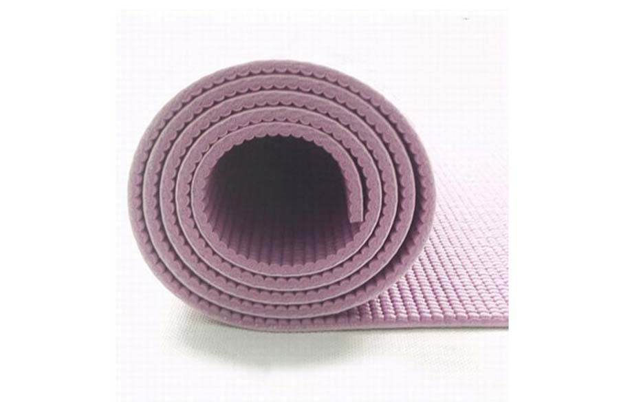 Iveten Non-Slip Yoga Mat for Women & Men - Eco-Friendly TPE Exercise Mat with Carrying Strap - Perfect for Home Workouts, Gym, Pilates & Hot Yoga
