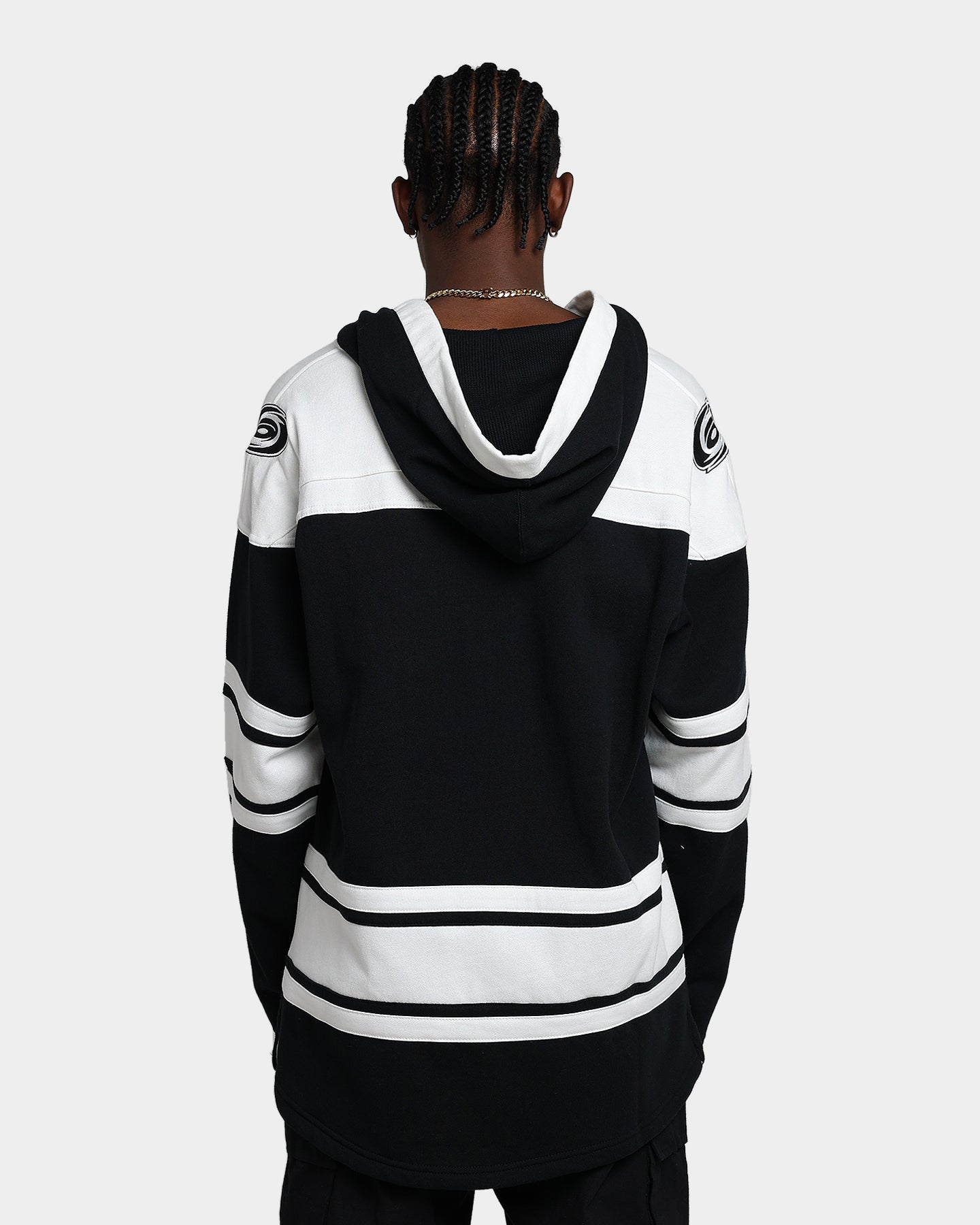 47 Brand Carolina Hurricanes Superior Lacer Hoodie - Jet Black NHL Pullover Sweatshirt for Men & Women - Perfect for Game Day, Tailgating & Casual Wear