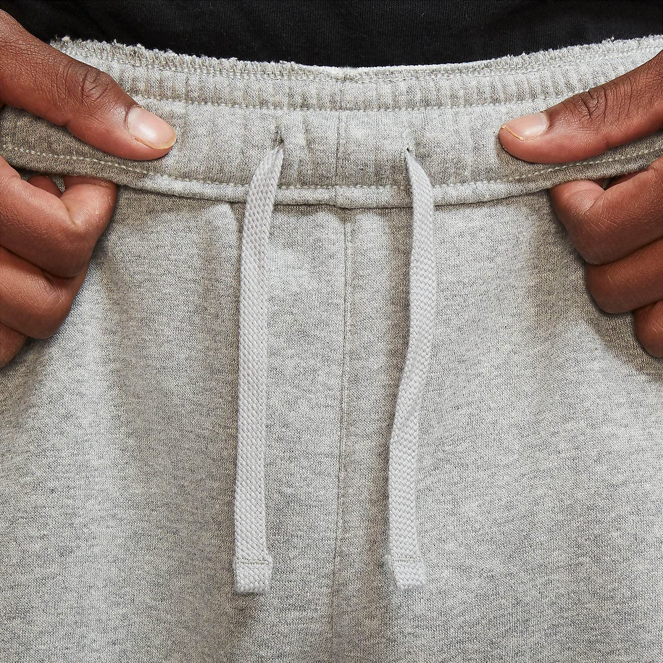 Nike Men's Bermuda Shorts - Comfortable Athletic Casual Shorts for Running, Gym & Summer Outdoors