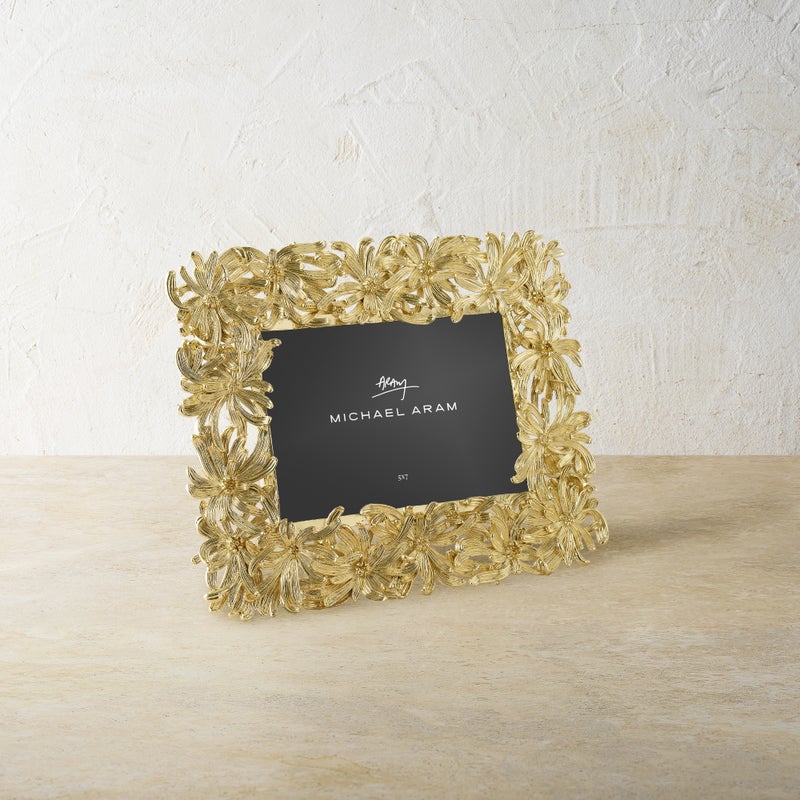 Dahlia Frame - Elegant Floral Wall Art for Home Decor | Perfect for Living Room, Bedroom & Office