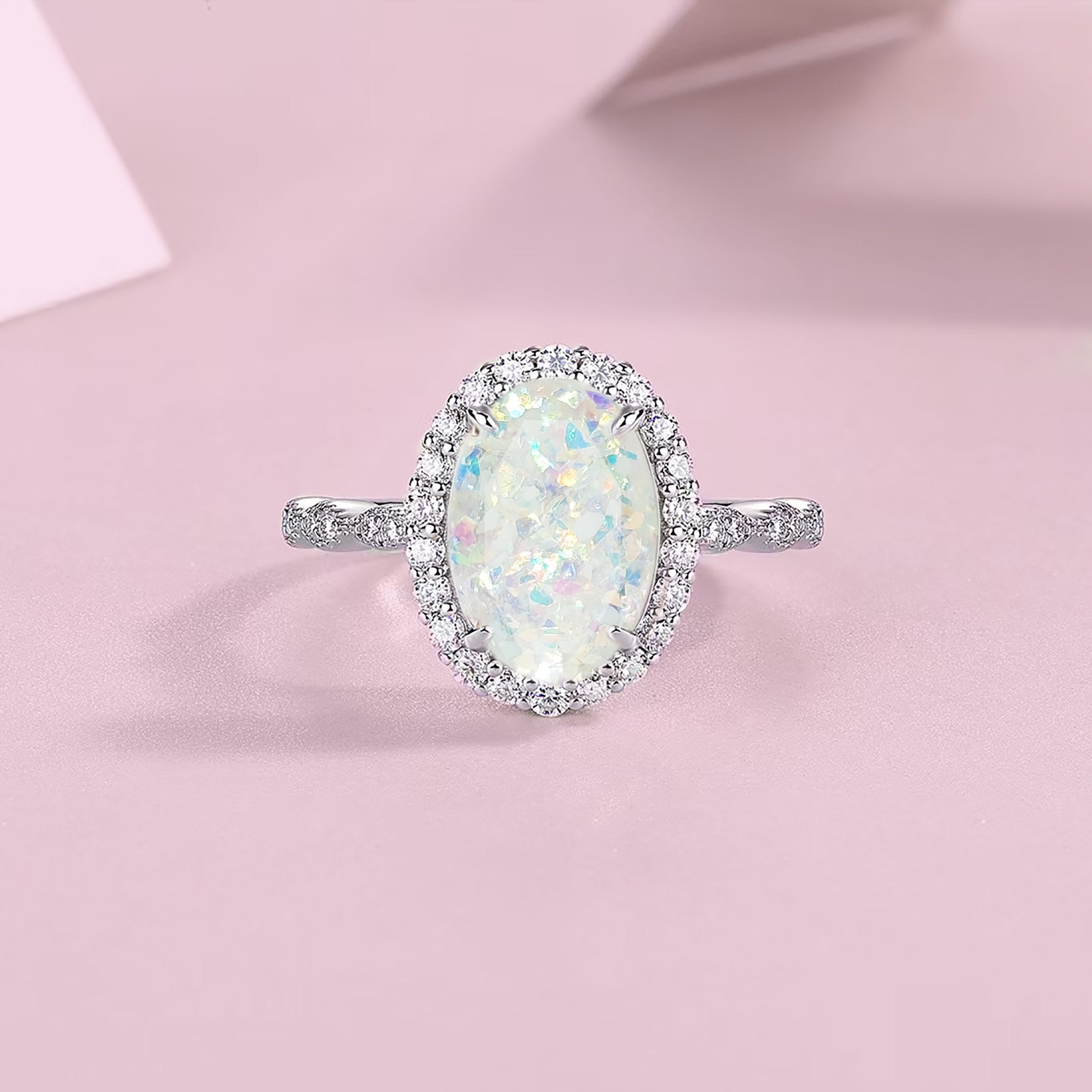 Luminous Aura: Ashes Ring - Elegant Memorial Jewelry for Loved Ones | Perfect for Remembrance Ceremonies & Special Occasions