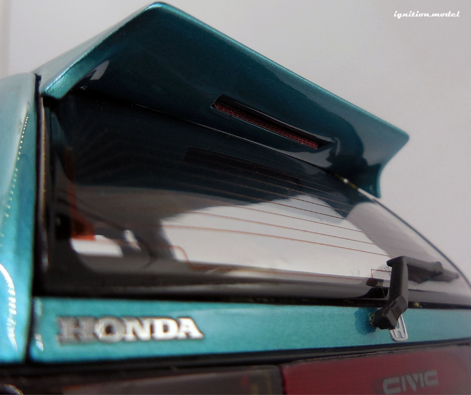1:18 Scale Honda Civic EF9 Diecast Model Car - Green Metallic Finish - Collectible Vehicle for Display & Racing Enthusiasts - Perfect for Home Office Decor & Car Showcases
