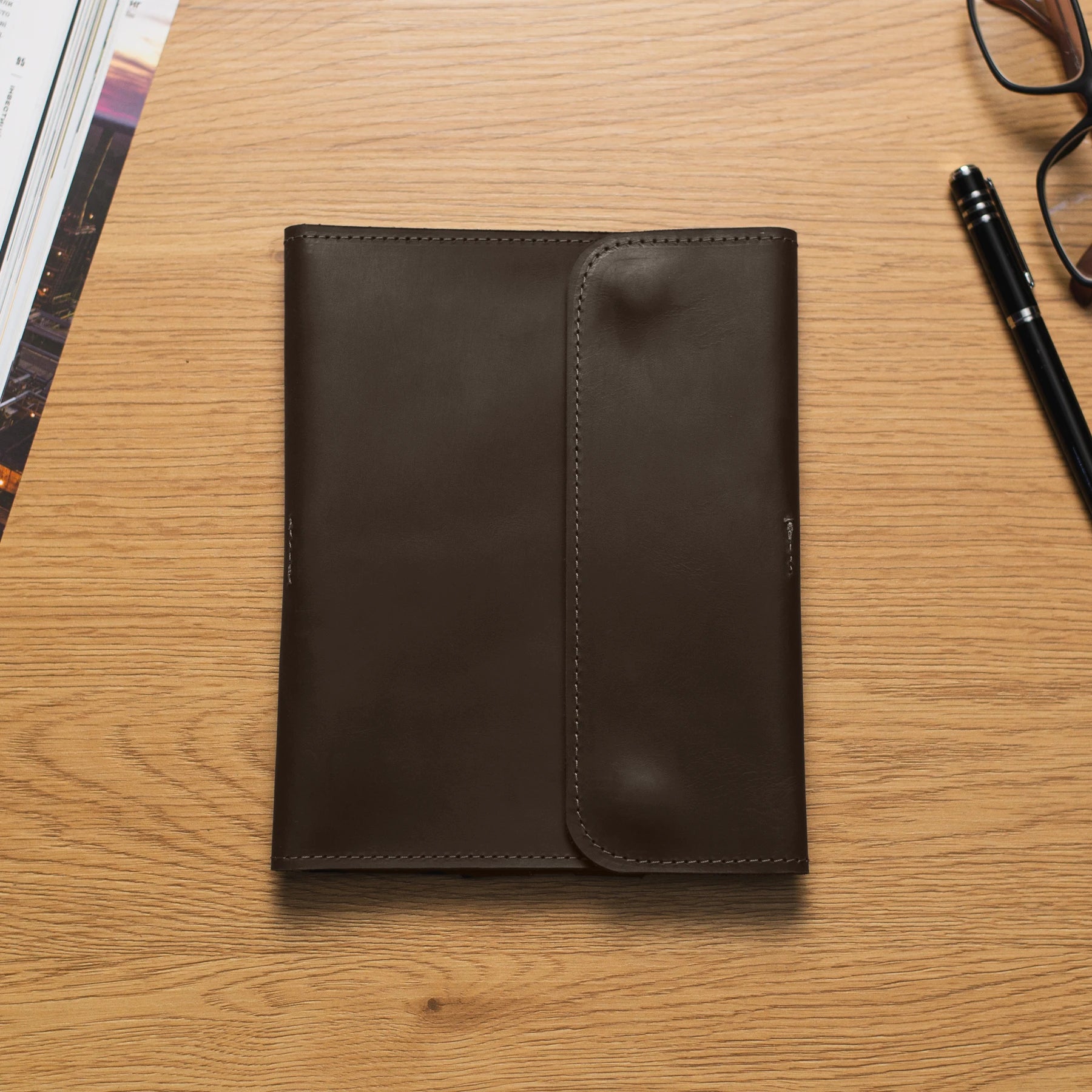 Premium Genuine Leather iPad Portfolio Case - Slim Protective Cover for iPad Pro/Air/Mini with Stand Function | Perfect for Business, Travel & Home Use