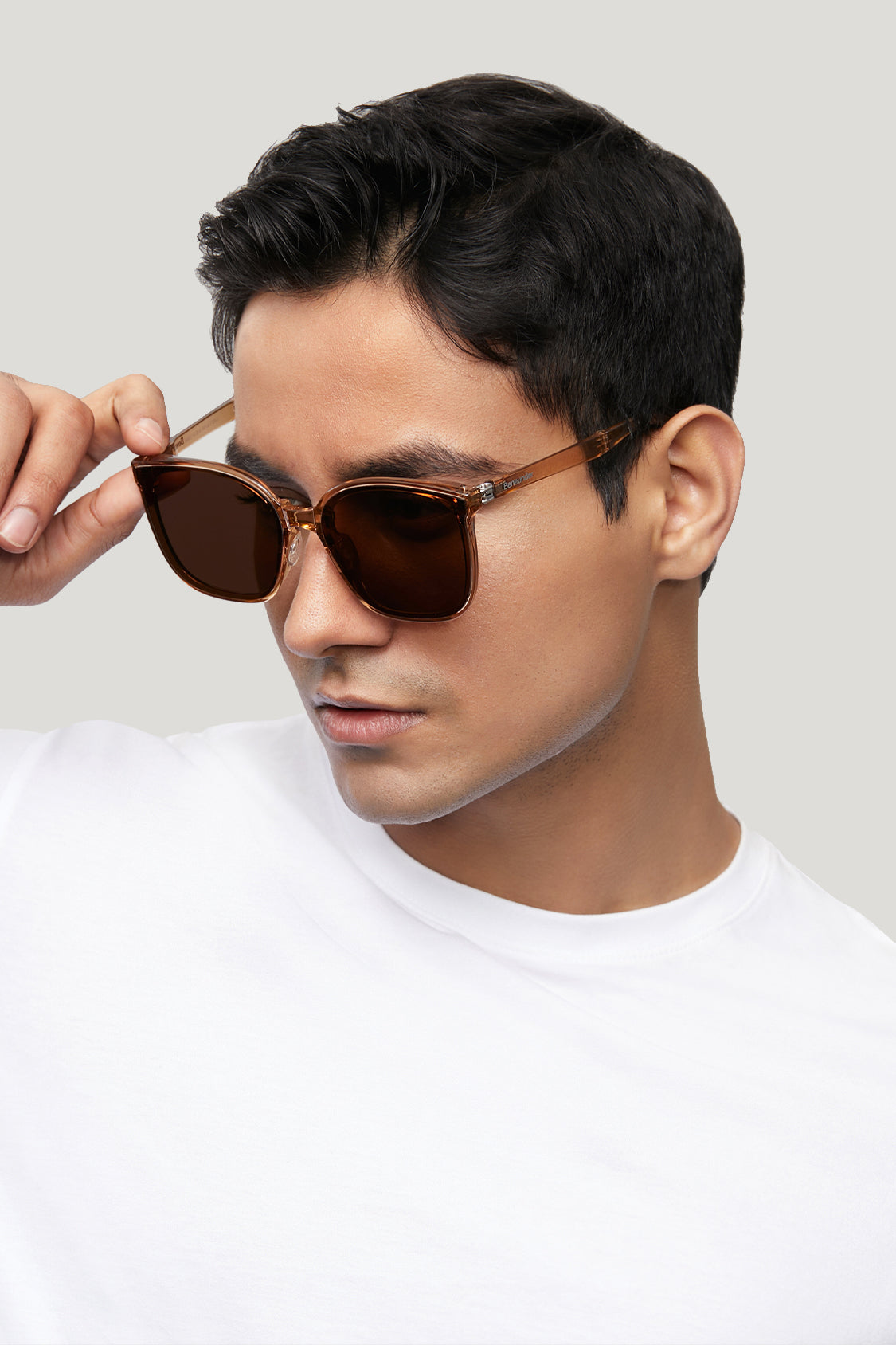 Polarized Folding Sunglasses for Men Women - UV Protection, Lightweight & Durable - Perfect for Driving, Fishing, and Outdoor Activities