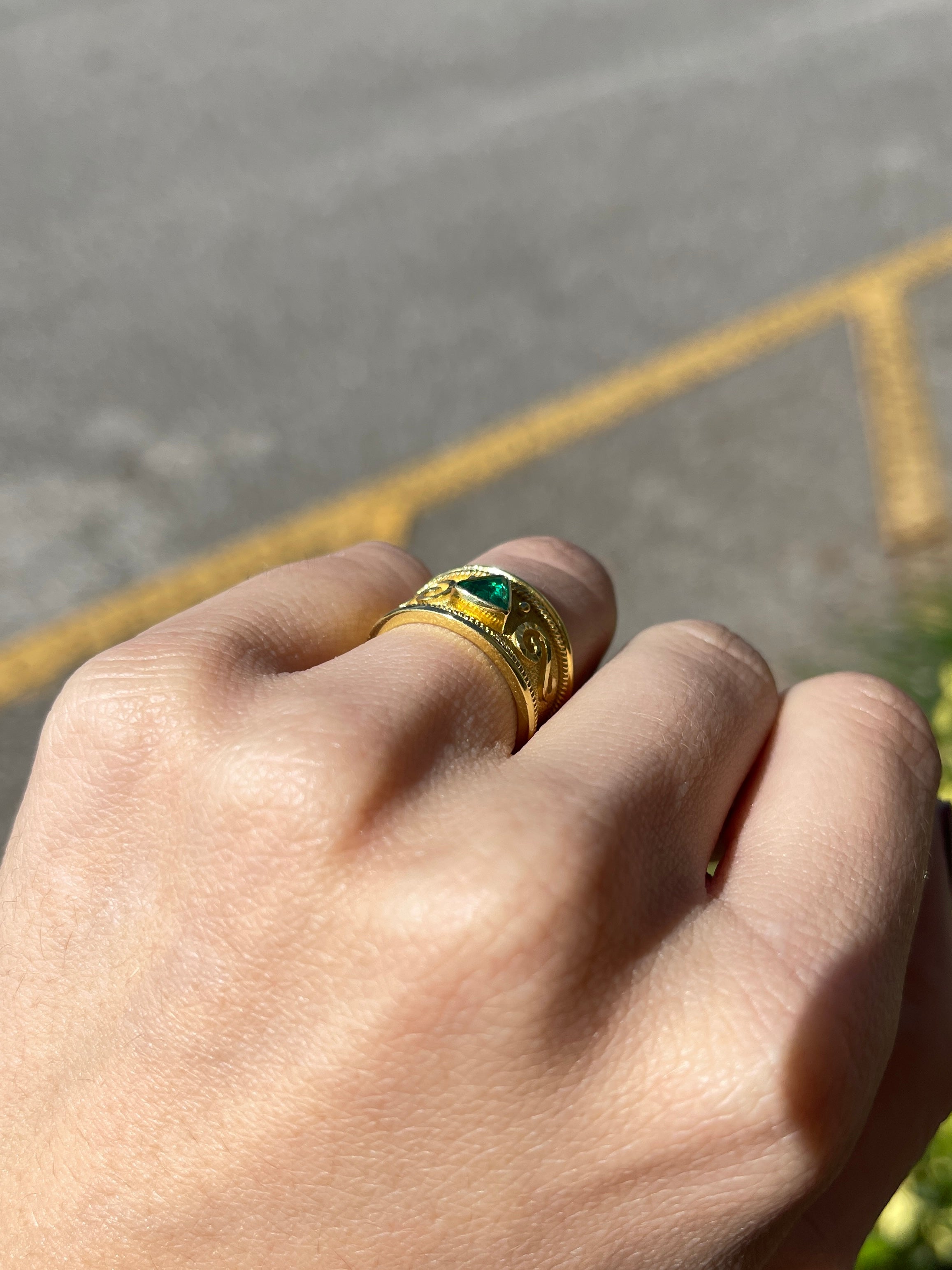 18K Gold Byzantine Trillion Cut Emerald Solitaire Ring - Size 6 - Elegant Wedding, Engagement & Anniversary Jewelry Gift for Women