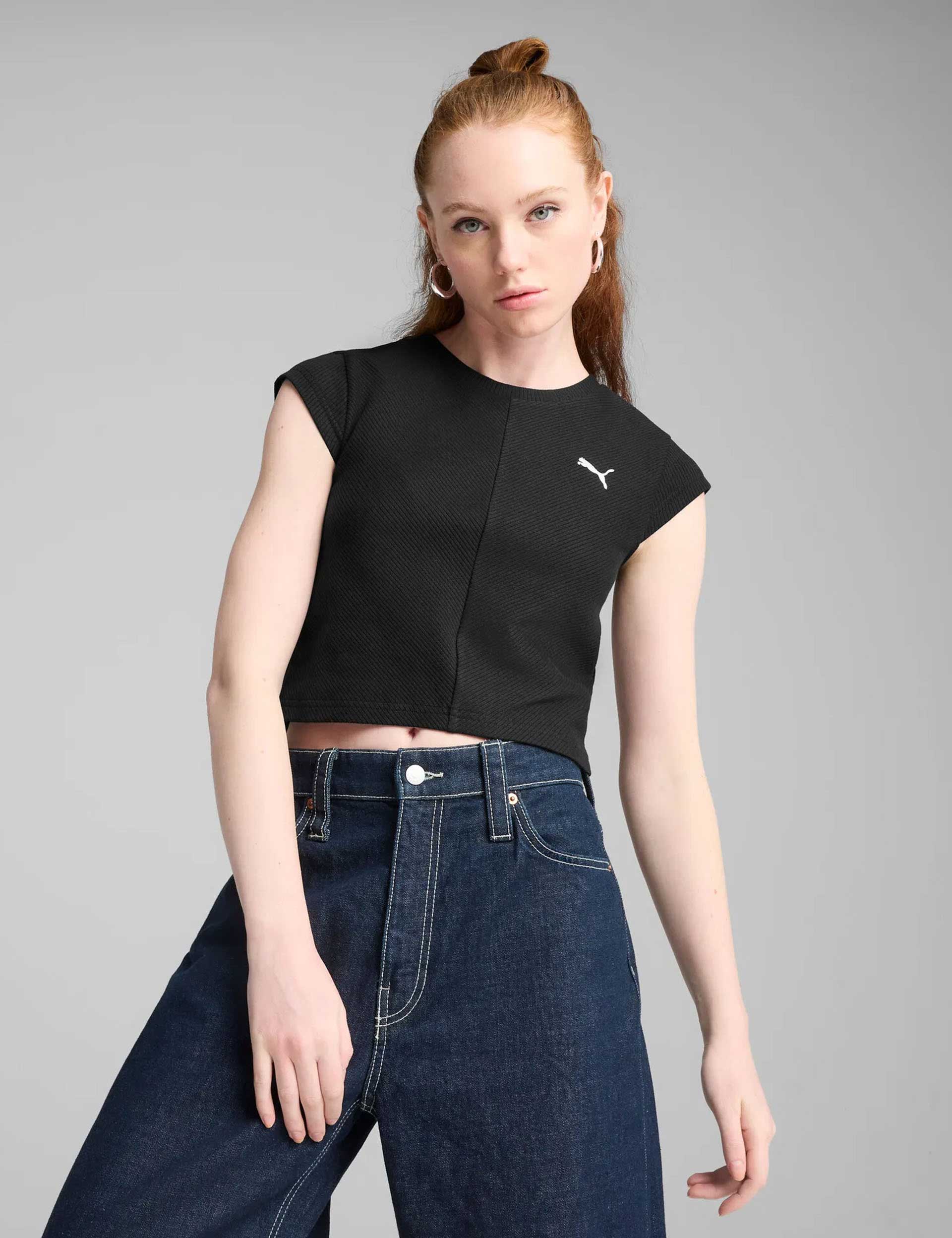 Wardrobe Essentials Ribbed Baby Tee - Soft Stretch Black T-Shirt for Women | Casual Wear, Layering & Everyday Outfits