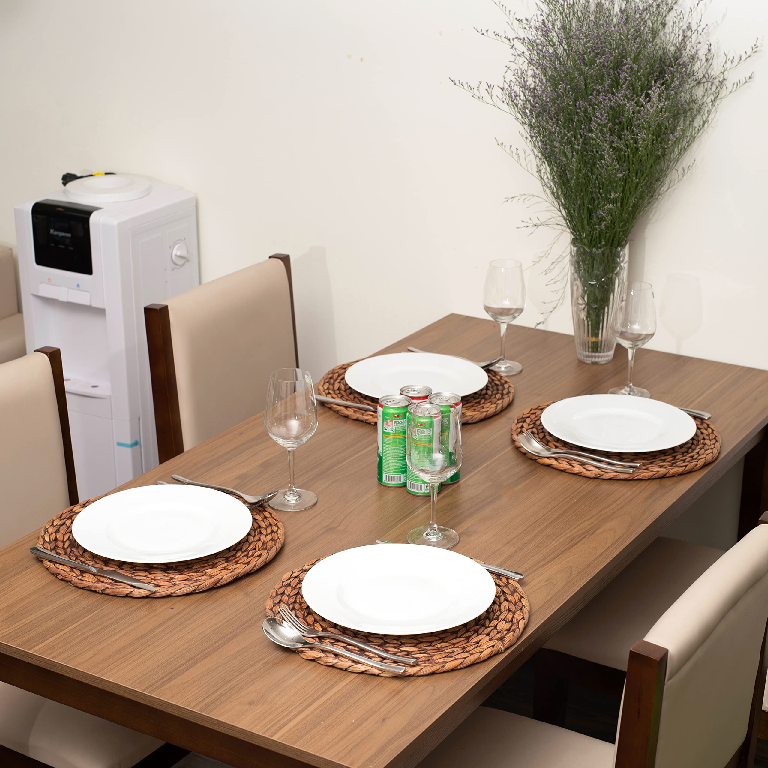 Premium Woven Round Placemats Set of 6 - 11.8