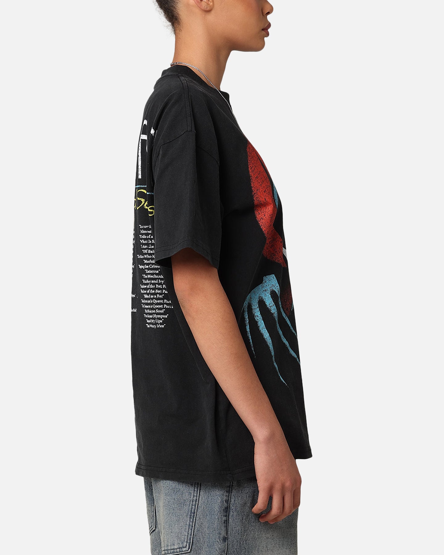 American Thrift X DC 1993 Batman Heavy Vintage Black T-Shirt | Retro Graphic Tee for Men | Perfect for Cosplay, Comic Con & Casual Wear