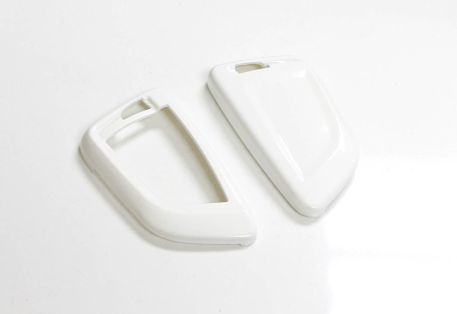 Premium Glossy White Smart Key Fob Shell Cover Replacement for BMW X1 X4 X5 X6 5 Series 7 Series - Exact Fit Protection & Style Upgrade for Your Car Keys