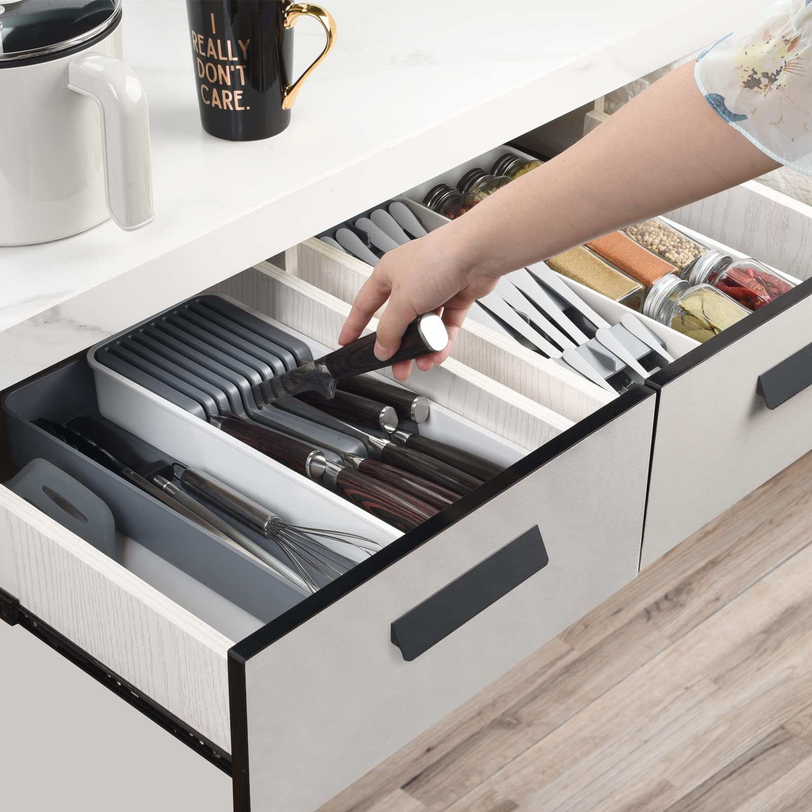 Expandable Drawer Organizer with Knife Block - Adjustable Cutlery Tray for Kitchen Utensils - Stackable Knife Holder with 9 Slots - DIY Drawer Storage Solution (1 Pack) - Perfect for Kitchen Organization and Space Saving