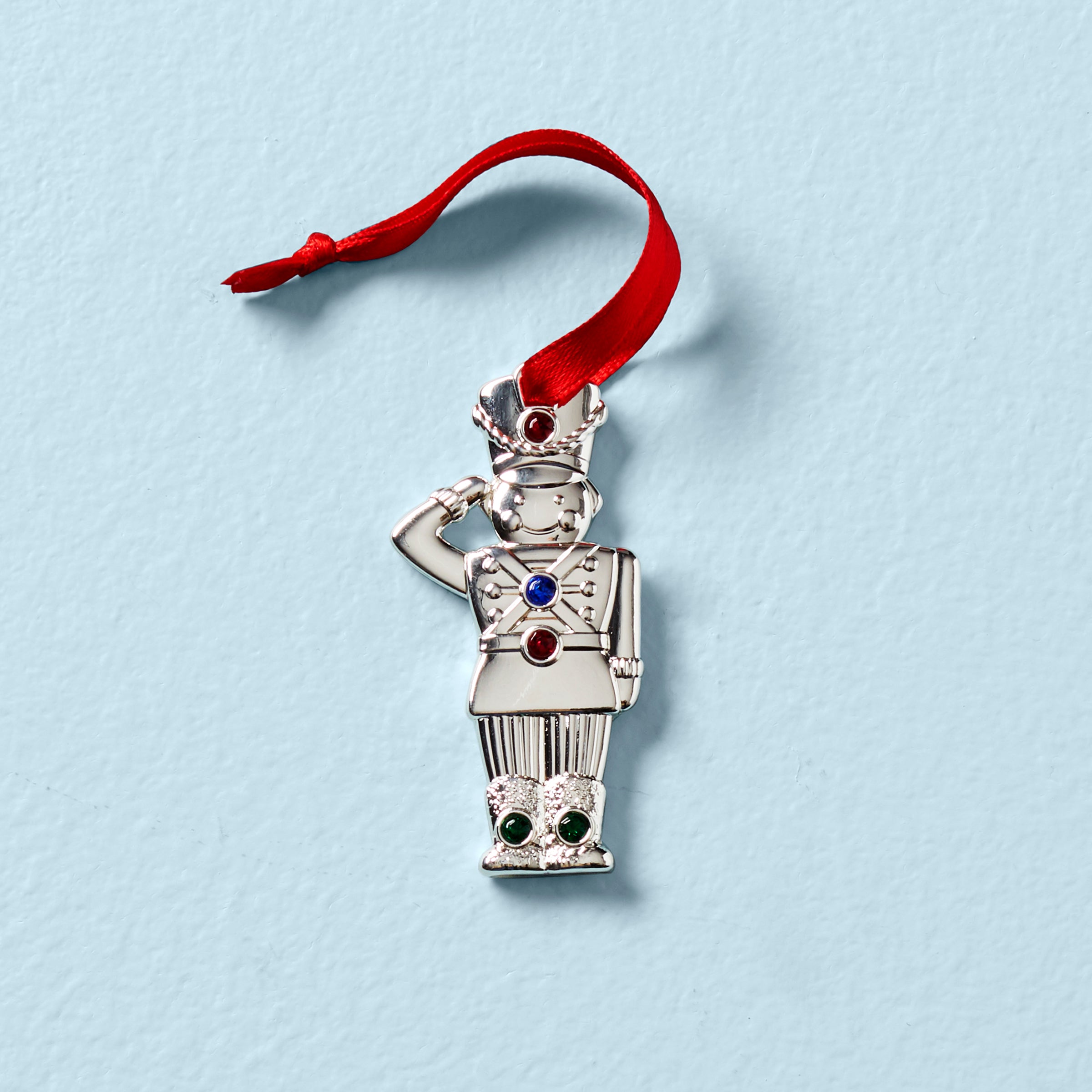 Jeweled Soldier Charm Ornament - Elegant Military-Themed Jewelry for Necklaces & Bracelets - Perfect for Gifts, Collectors & Patriotic Decor