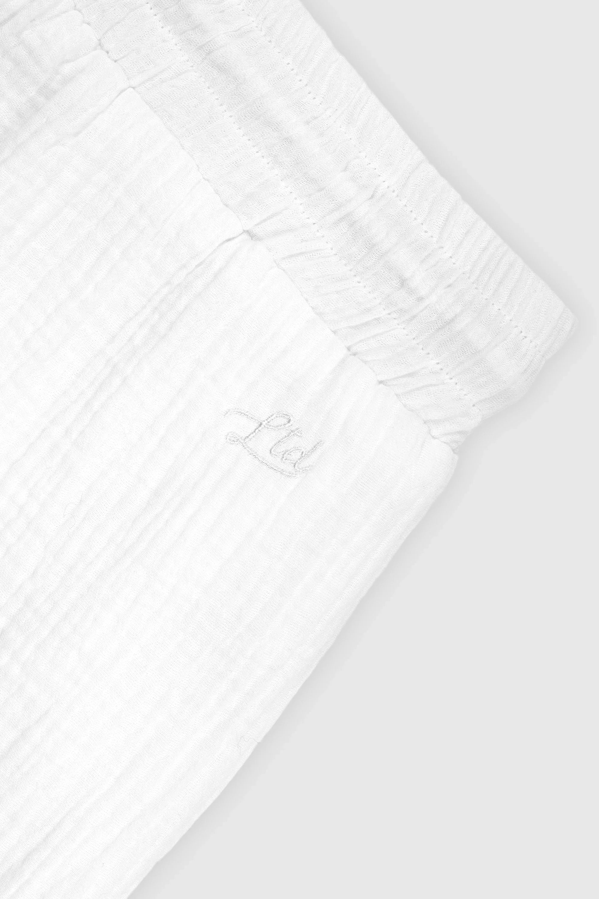 Breeze Shorts for Men & Women - Lightweight & Breathable Summer Shorts - Perfect for Running, Gym, Yoga & Outdoor Activities