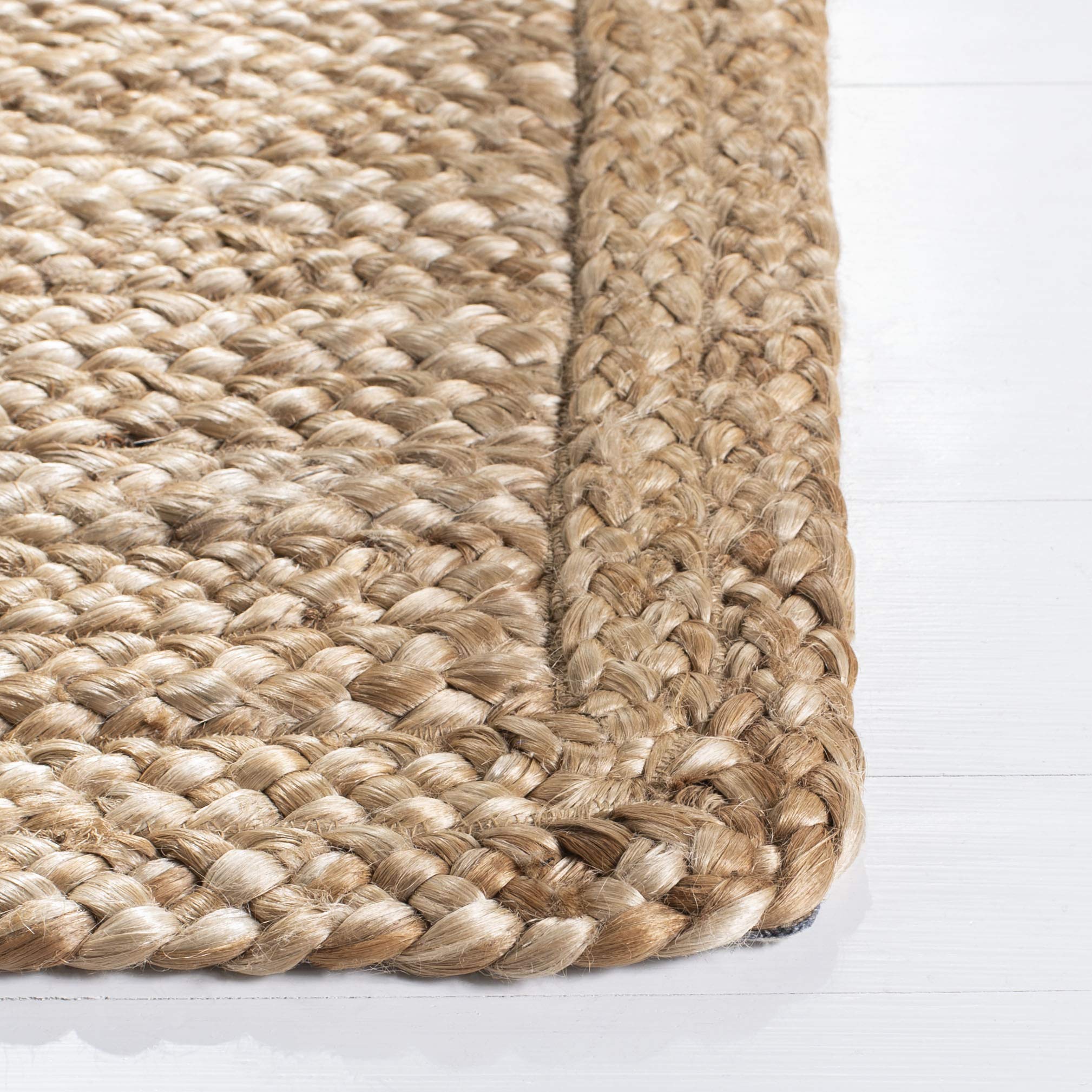 SAFAVIEH Handmade Natural Jute Accent Rug 4' x 6' - Farmhouse Woven Fringe, Eco-Friendly Fiber for Entryway, Living Room & Bedroom - Durable for High Traffic Areas (NF824A) | Perfect for Boho, Coastal & Rustic Home Decor