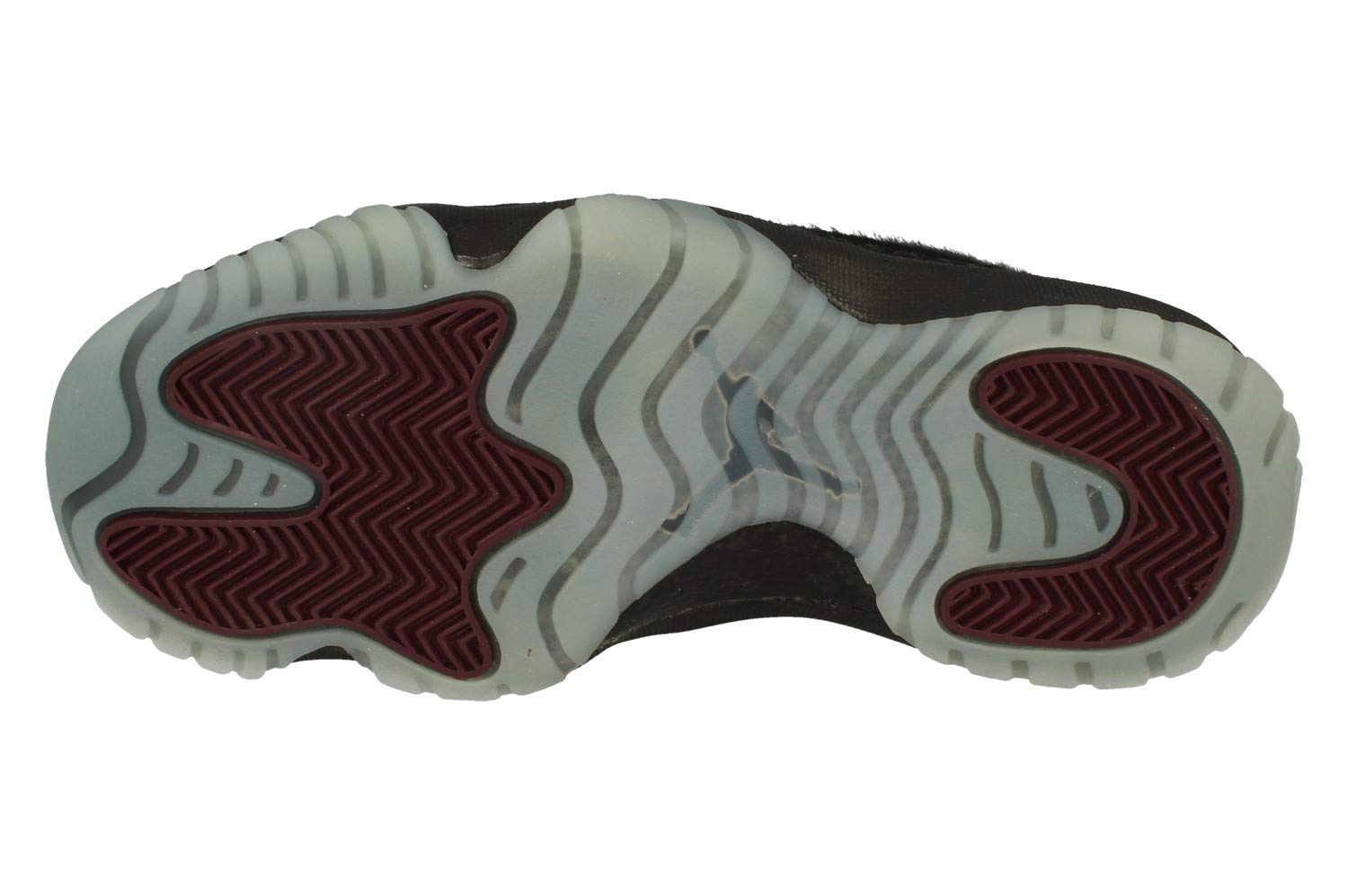 Nike Air Jordan Future Women's Basketball Shoes - AR0726 Sneakers for Training & Running (Size UK 3.5 US 6 EU 36.5, Black Night Maroon) - Perfect for Gym Workouts, Streetwear Fashion & Casual Wear