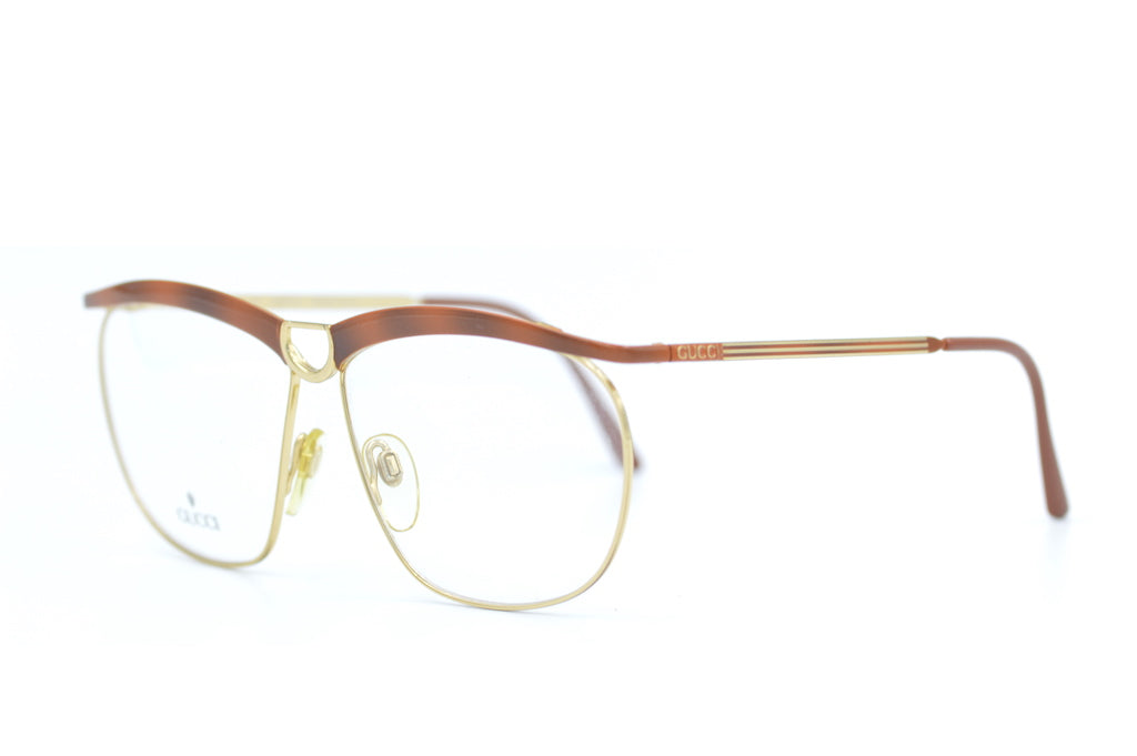 Original Title: Gucci 2217 02H   Optimized Title: Gucci 2217 02H Sunglasses - Luxury Designer Shades for Men & Women - UV Protection & Fashion Statement - Perfect for Travel, Beach & Everyday Wear