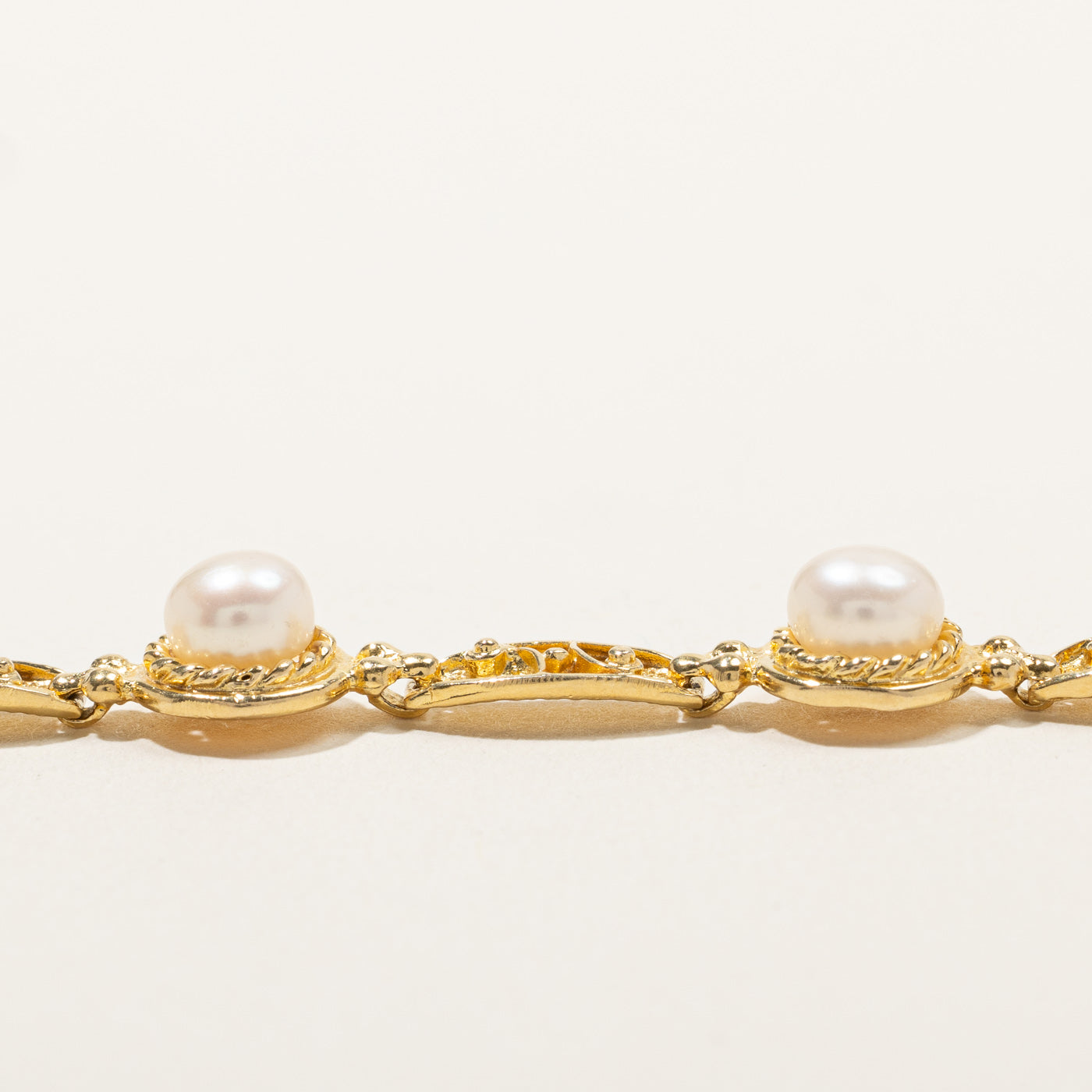 Elegant 7.5 Inch Pearl Chain Bracelet for Women - Classic Beaded Jewelry Gift for Birthday, Anniversary & Special Occasions | Perfect for Weddings, Parties & Everyday Wear